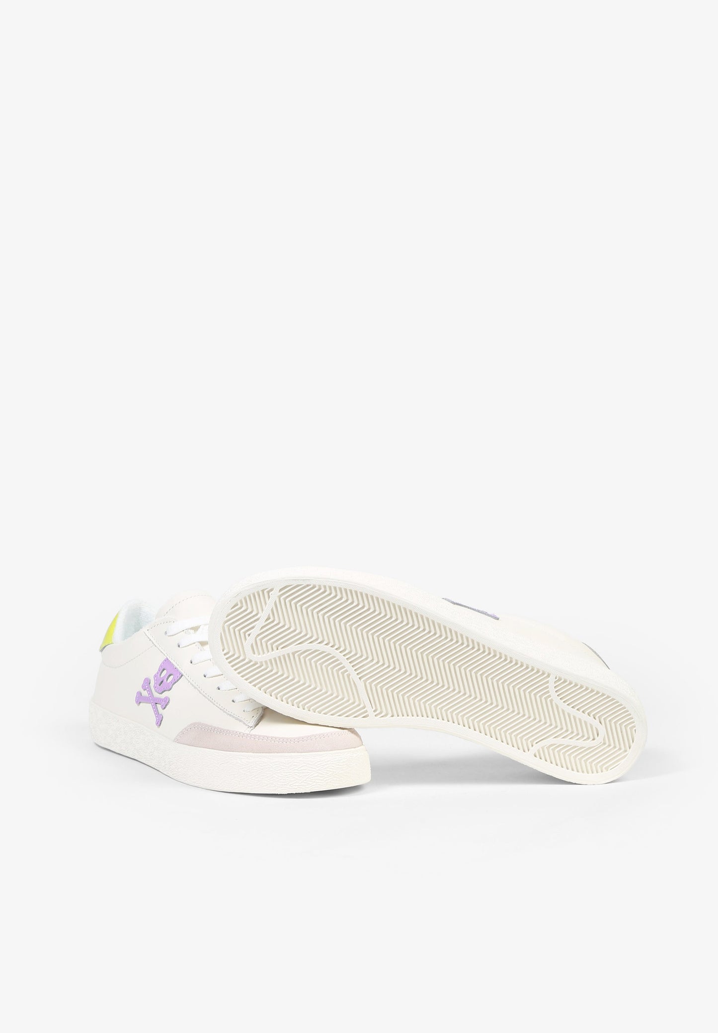 SNEAKERS BAJAS CALAVERA CONTRASTE