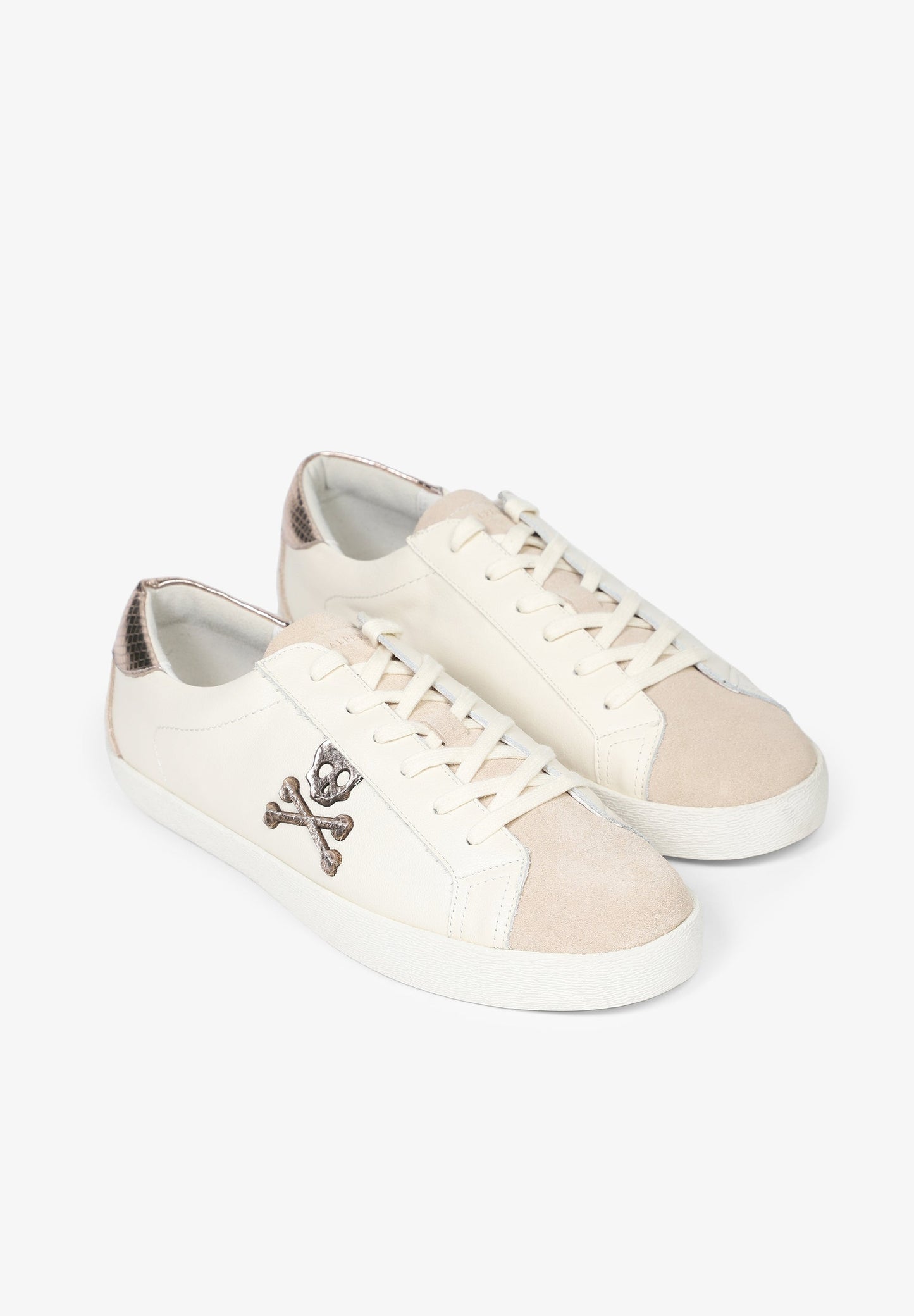 SNEAKERS BAJAS CALAVERA LATERAL