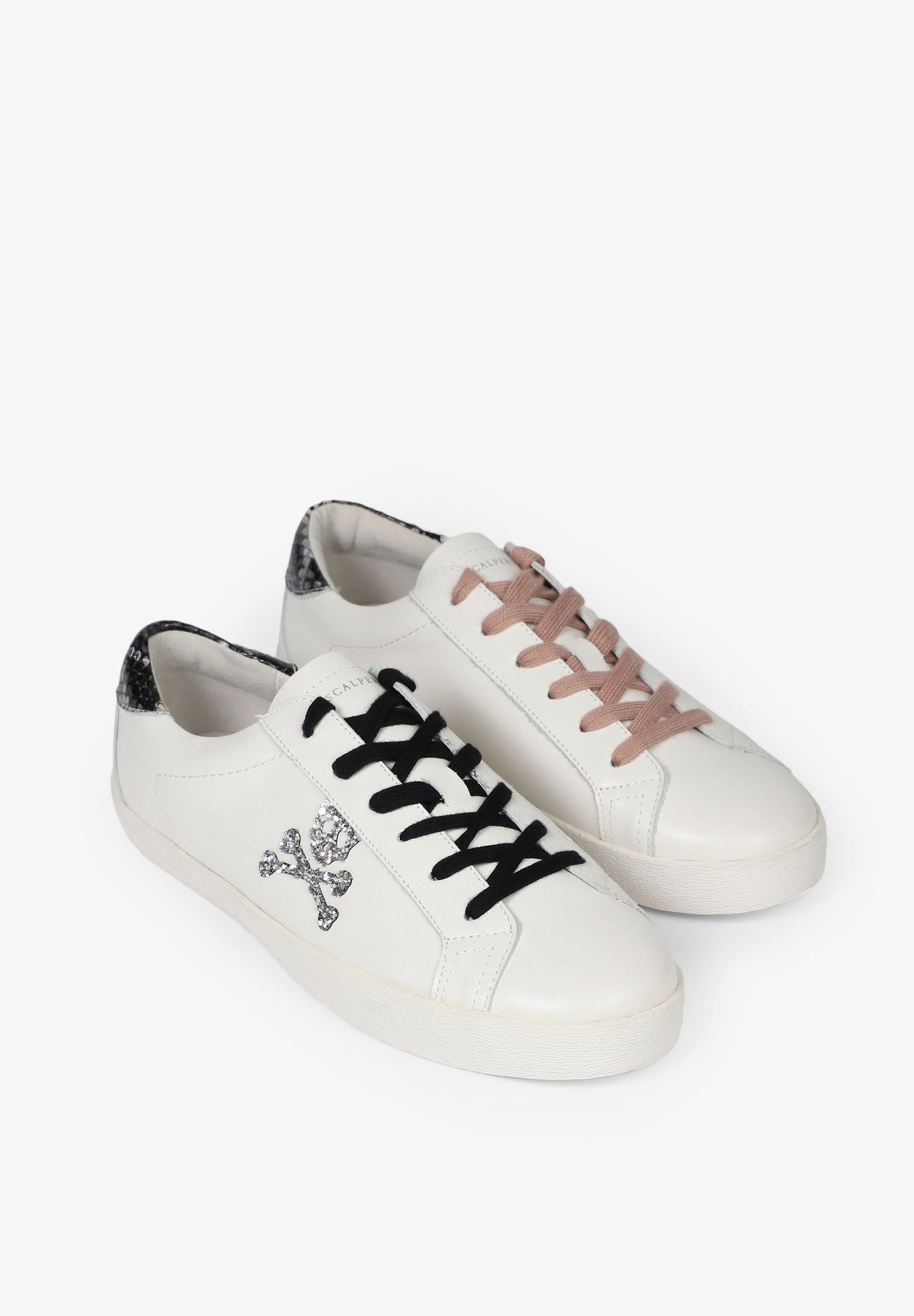 SNEAKERS BAJAS CALAVERA BRILLI