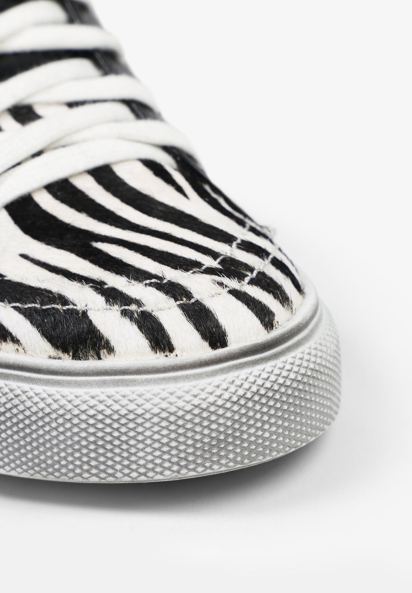 SNEAKERS BOTAS CEBRA