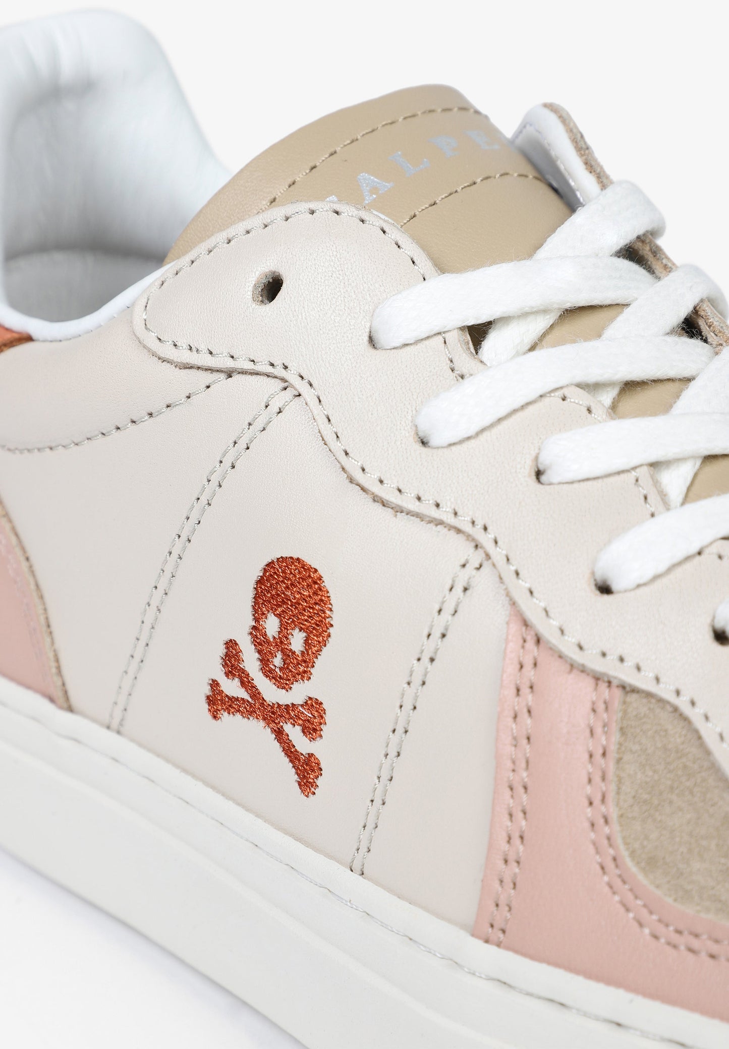 SNEAKERS PIEL ANTE CALAVERA