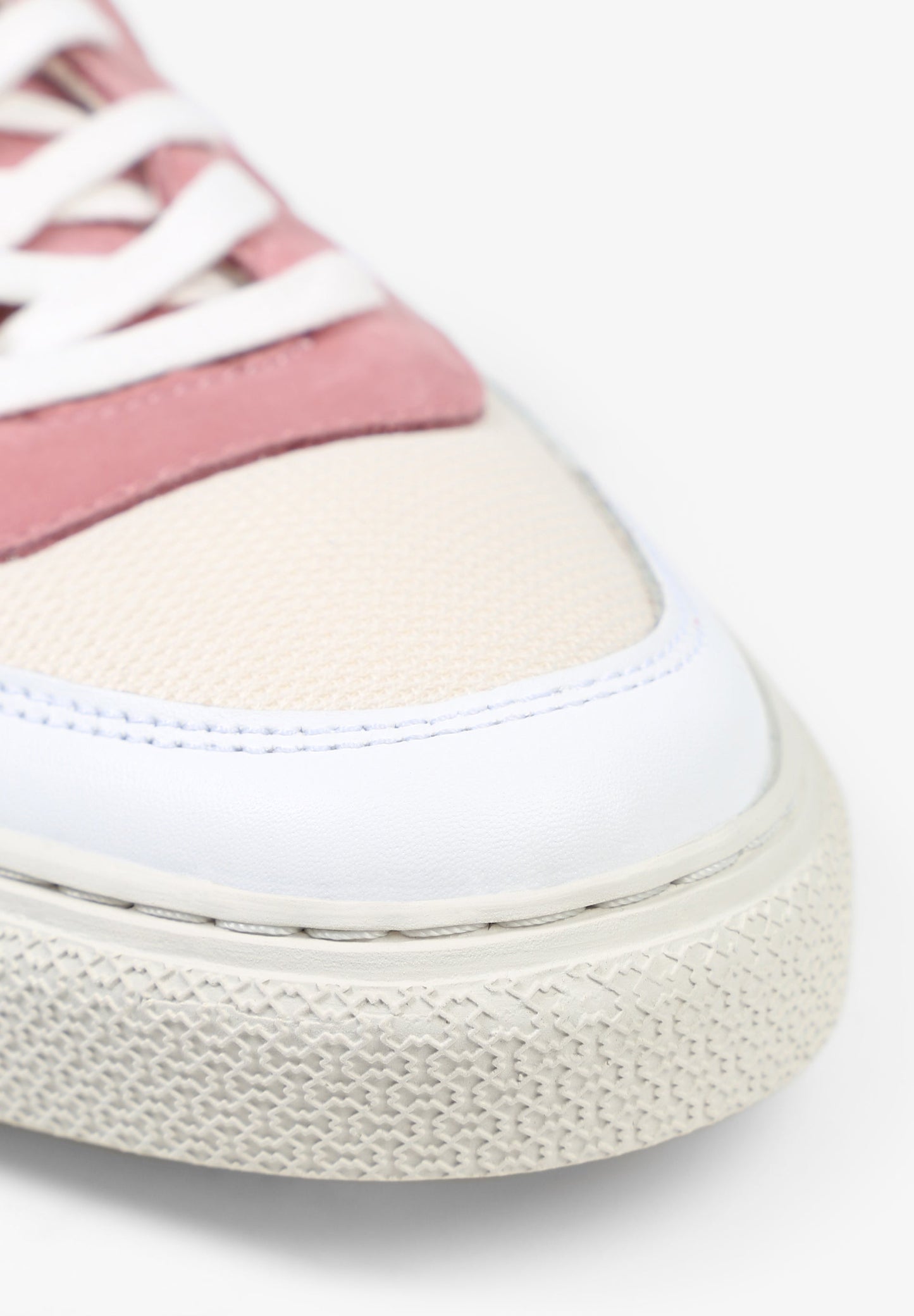 SNEAKERS PIEL ANTE CALAVERA