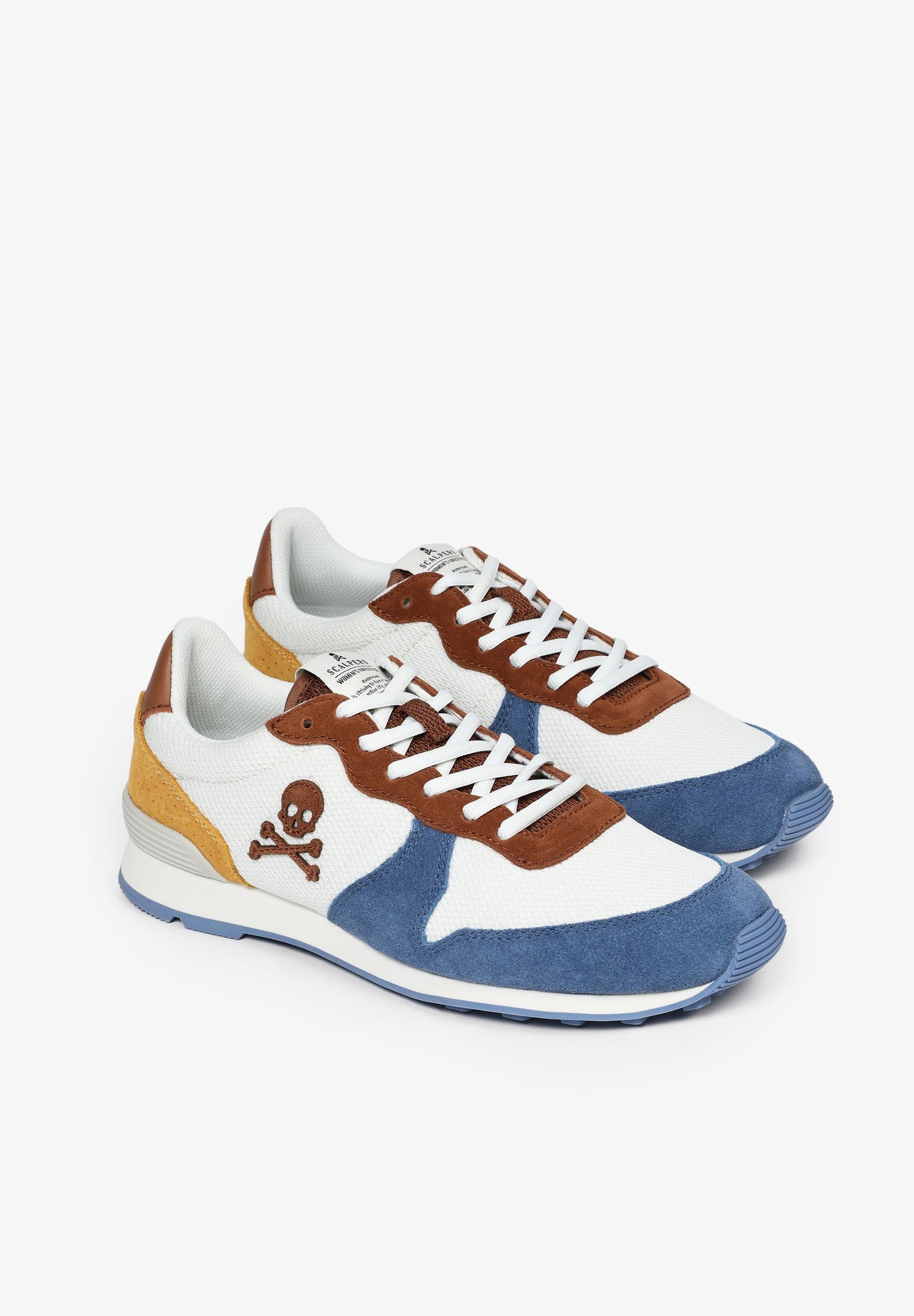 SNEAKERS CALAVERA INSIGNIA