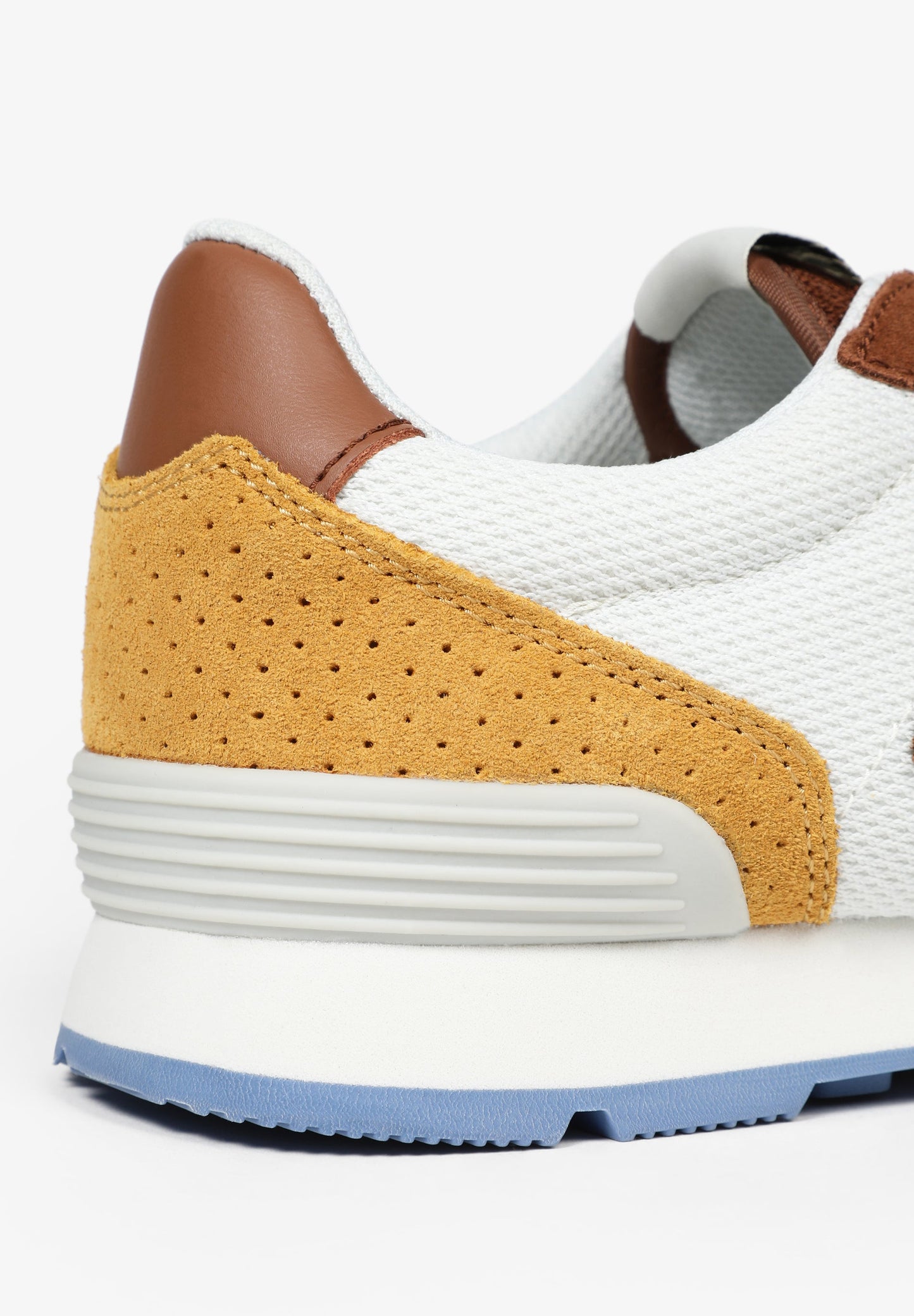 SNEAKERS CALAVERA INSIGNIA