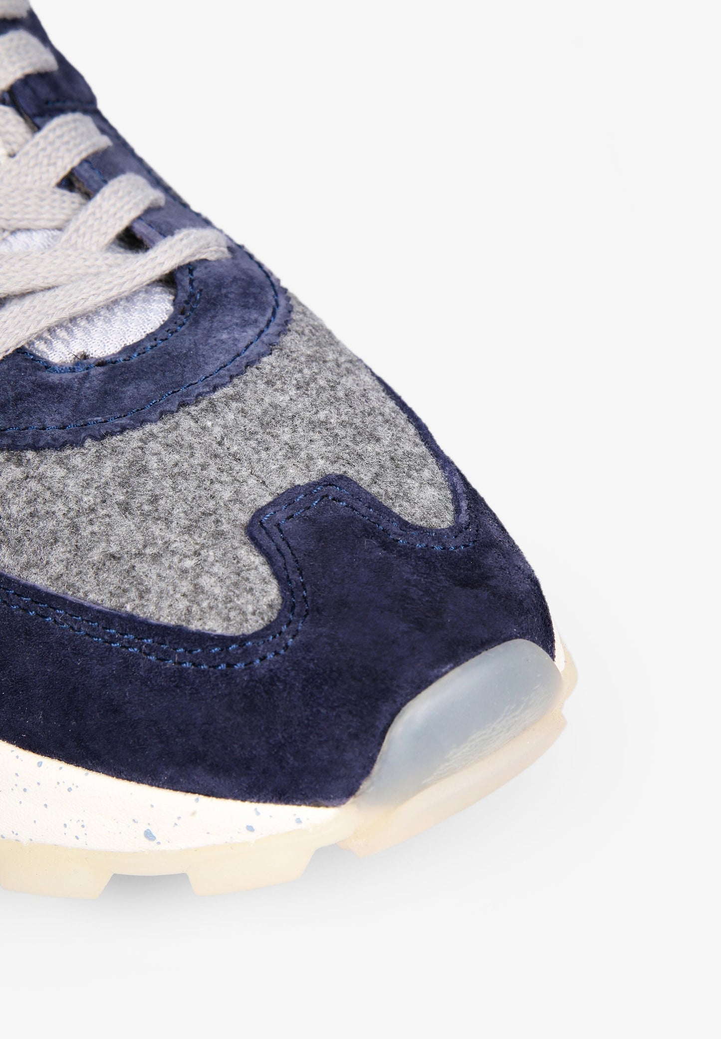 SNEAKERS SUELA ESPECIAL