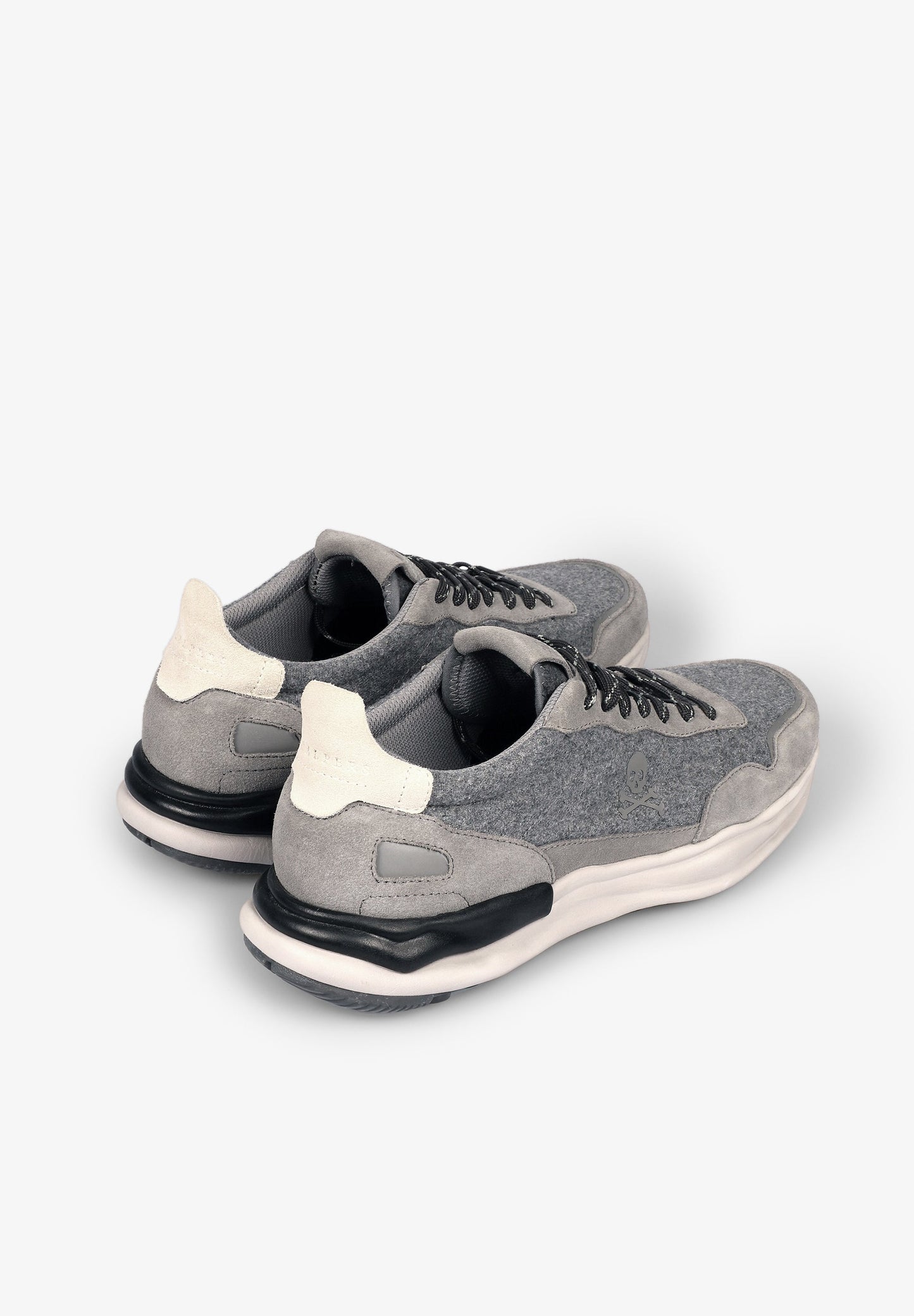 SNEAKERS TEXTURA CALAVERA