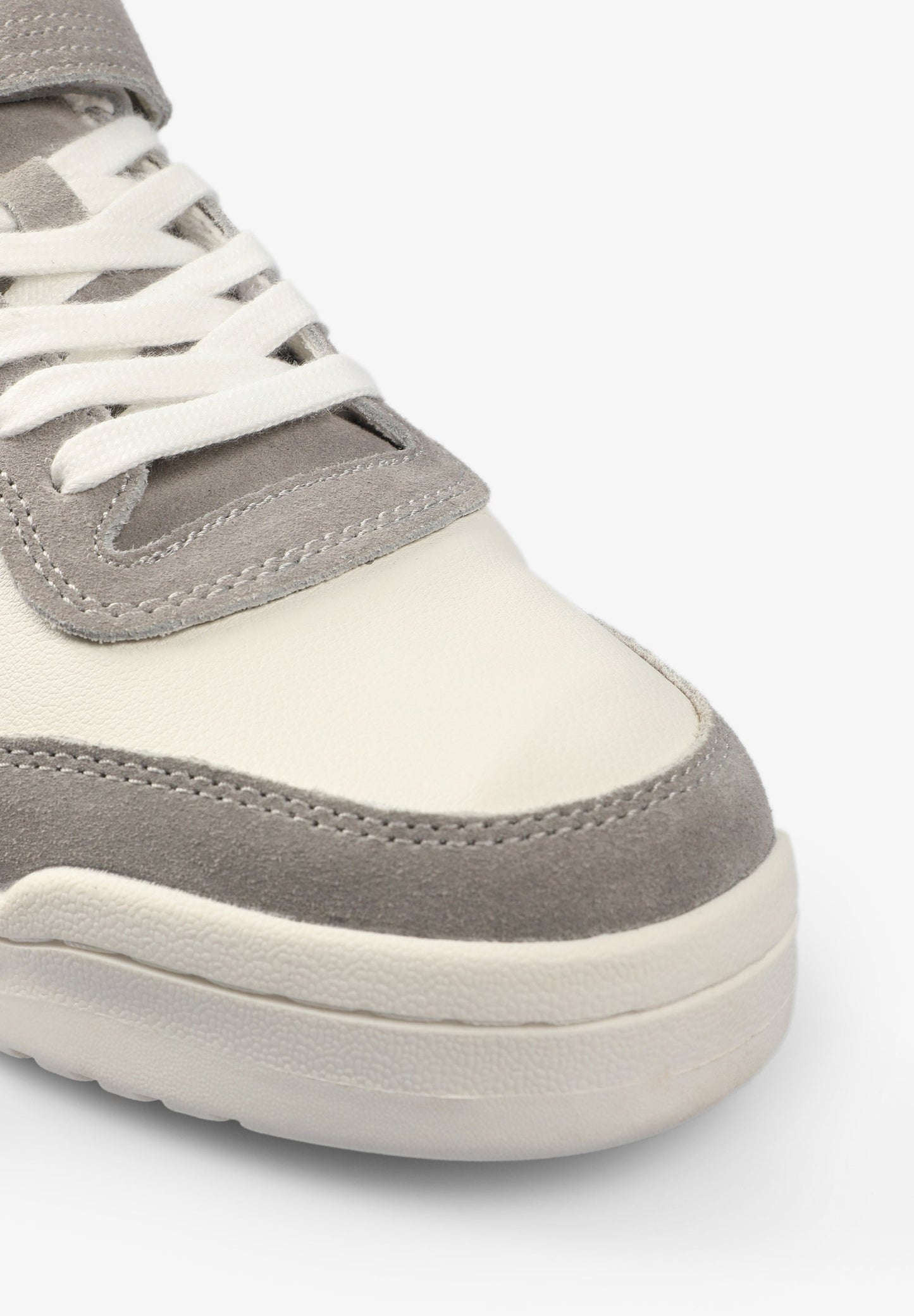 SNEAKERS CIERRE CORDONES VELCRO