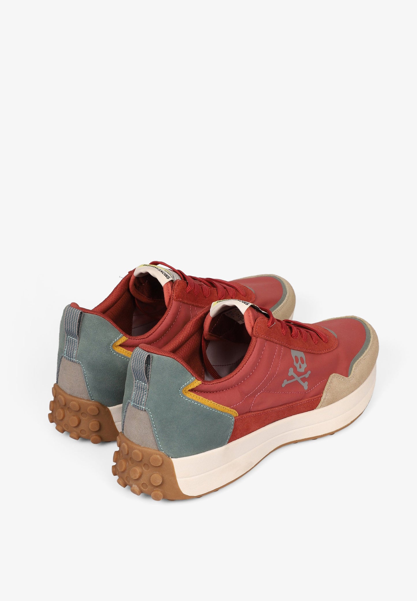 SNEAKERS CALAVERA SUELA CURVA