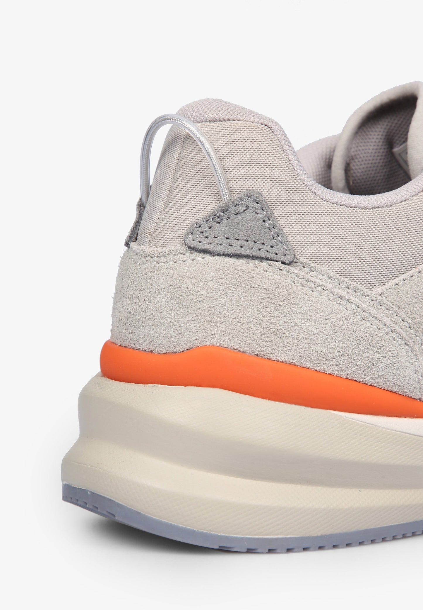 SNEAKERS SUELA ESTABILIZADOR