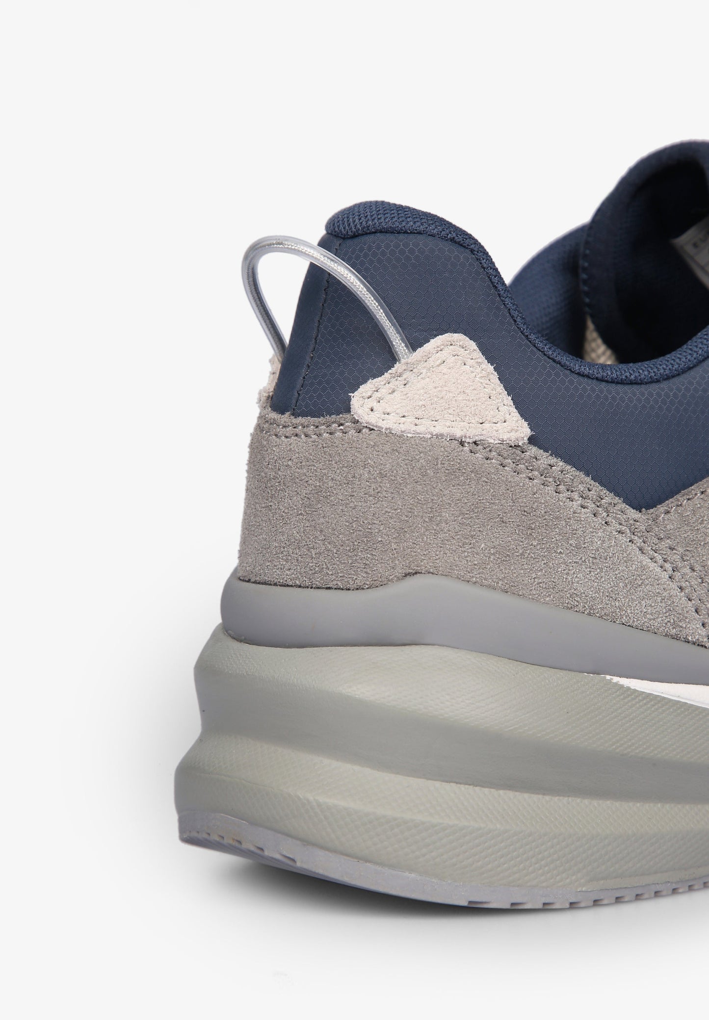 SNEAKERS SUELA ESTABILIZADOR