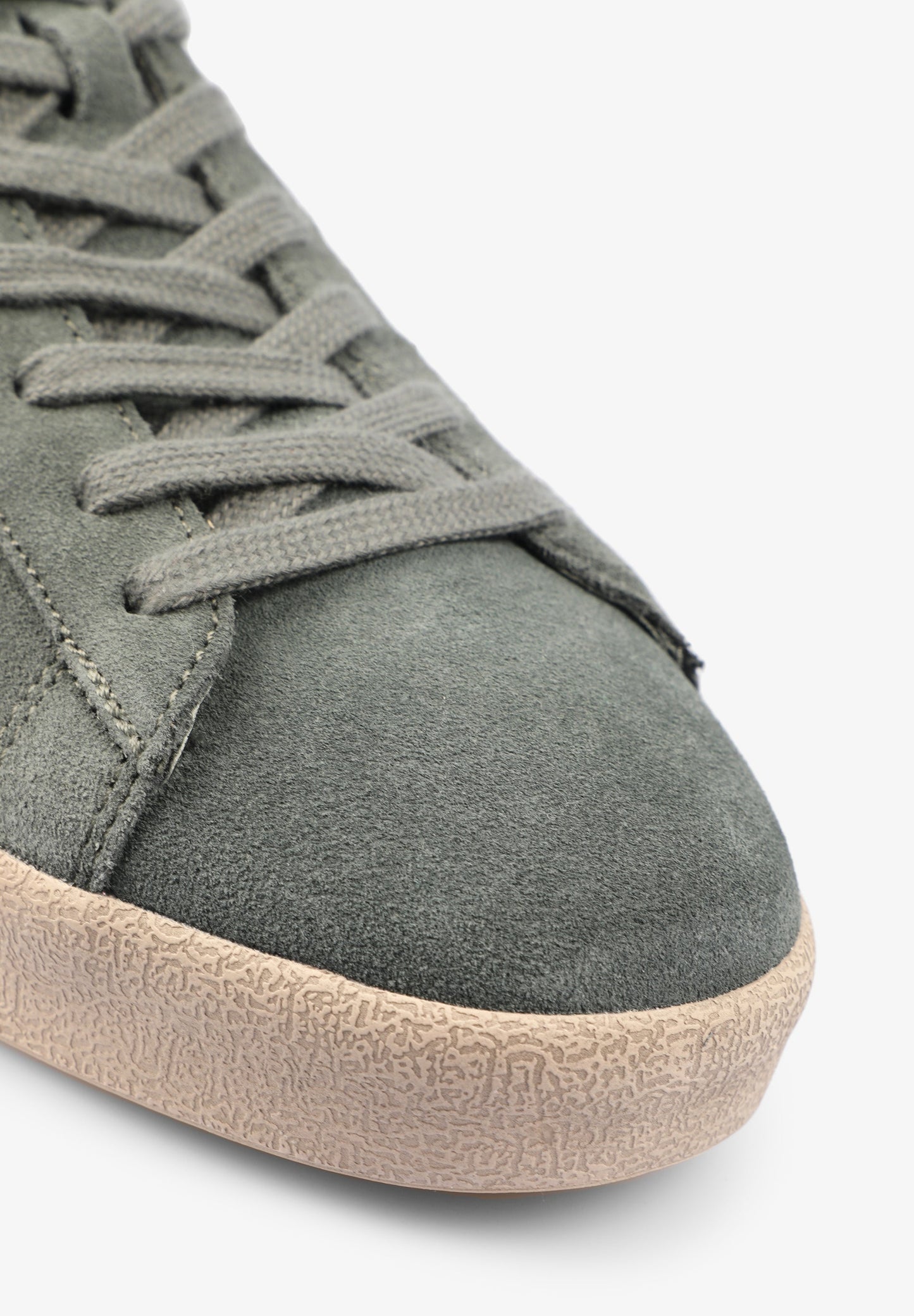 SNEAKERS BAJAS ANTE CALAVERA