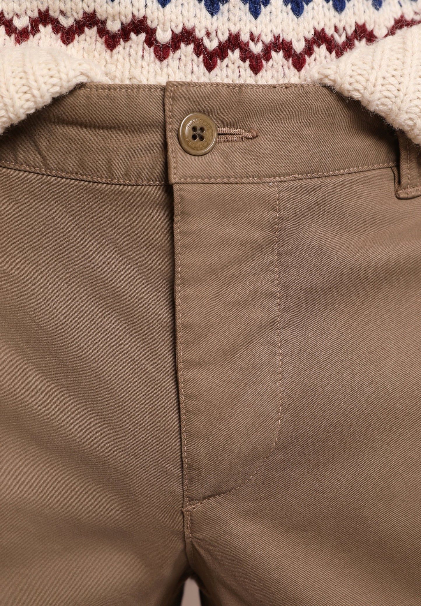 PANTALÓN CHINO CASUAL