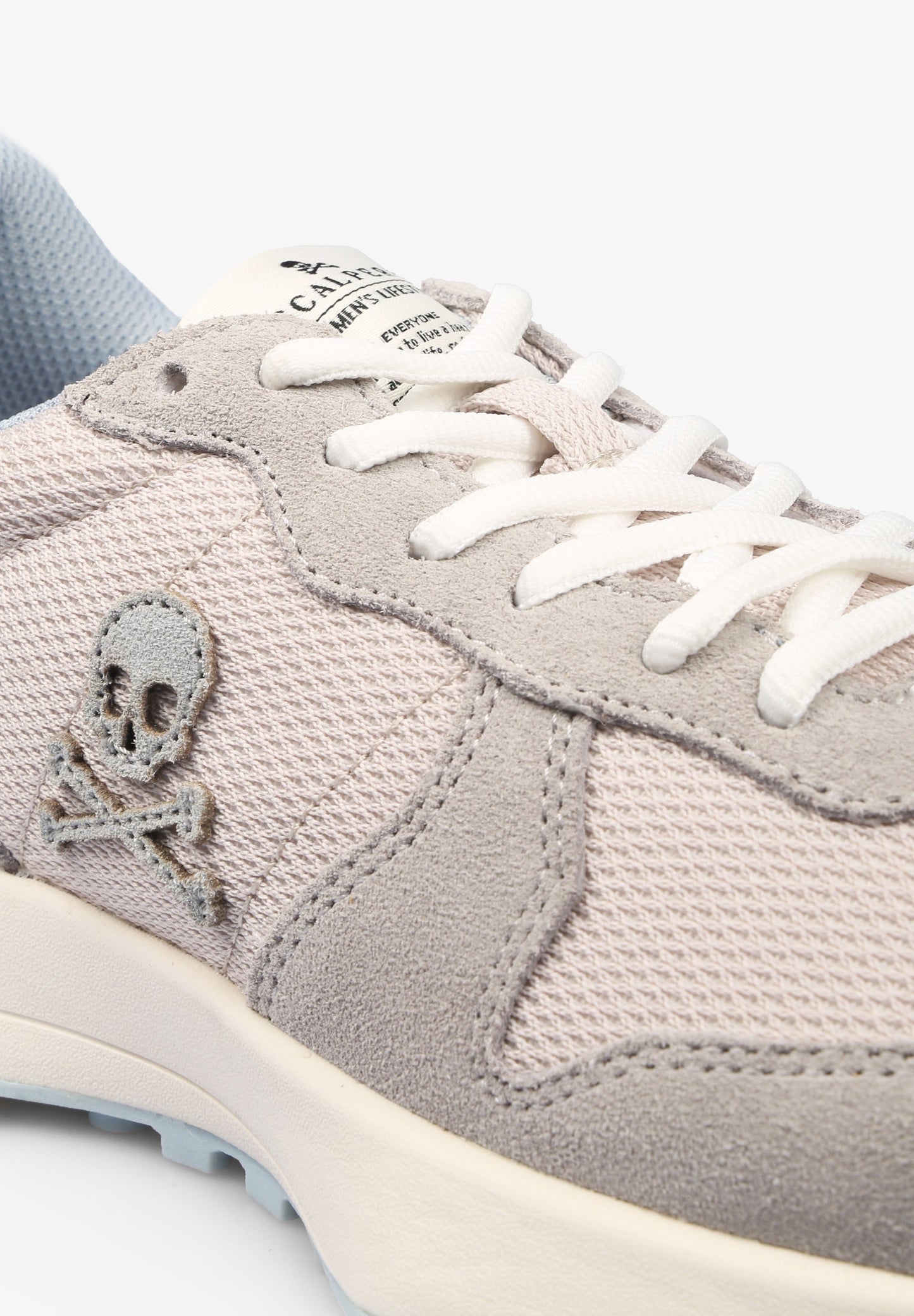 SNEAKERS CALAVERA SUELA DENTADA