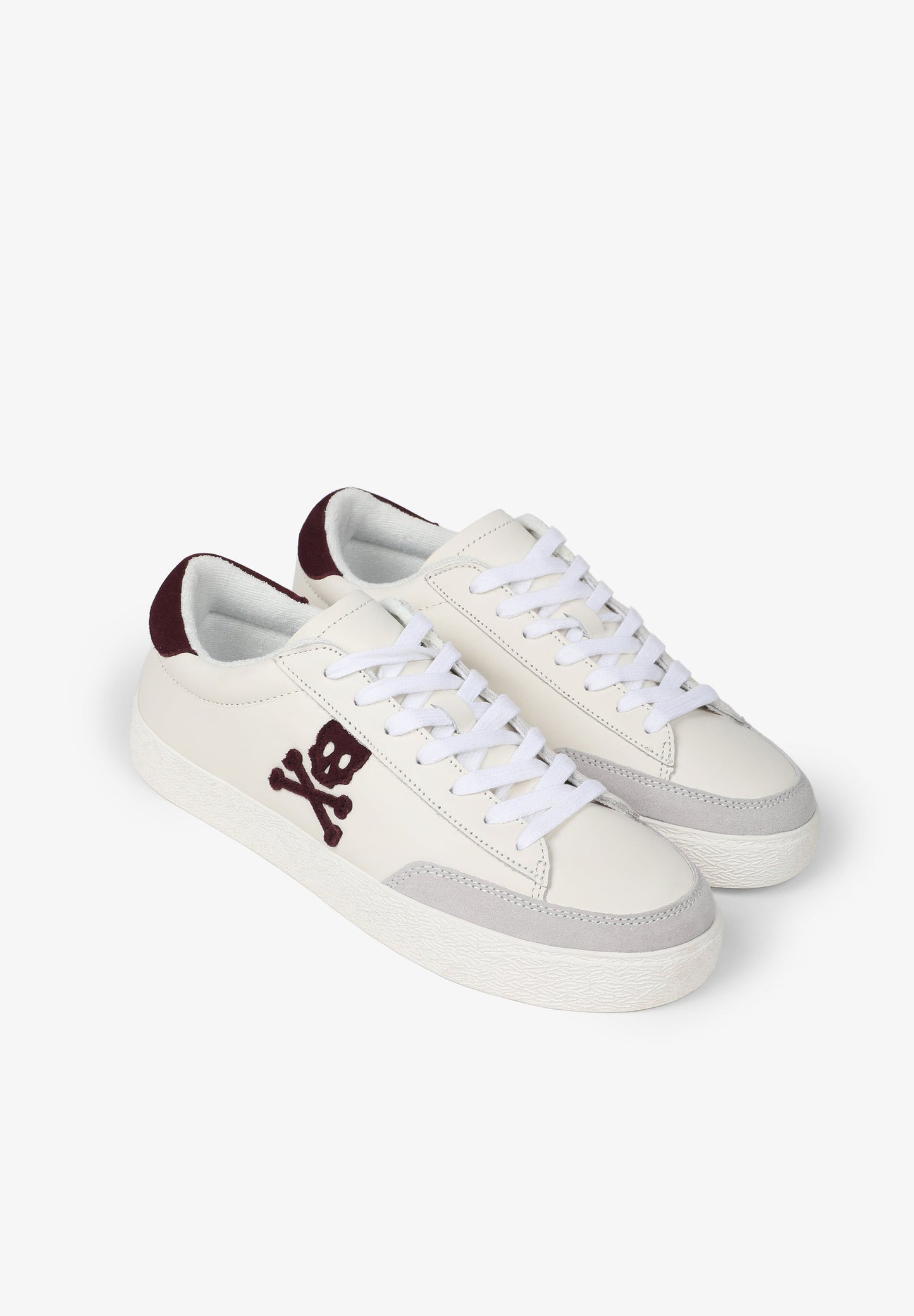 SNEAKERS BAJAS CONTRASTE