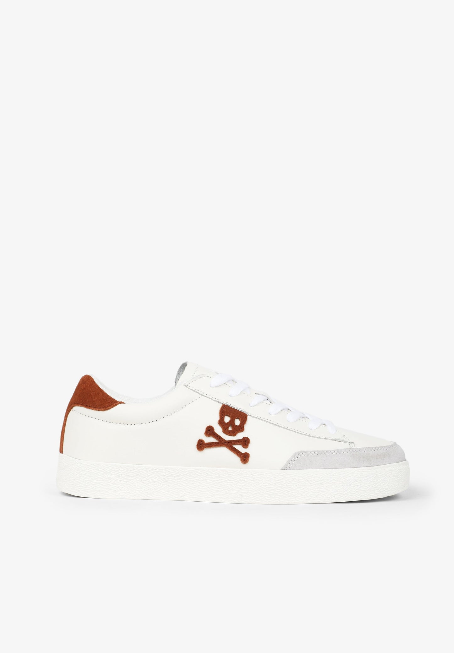 SNEAKERS BAJAS CONTRASTE