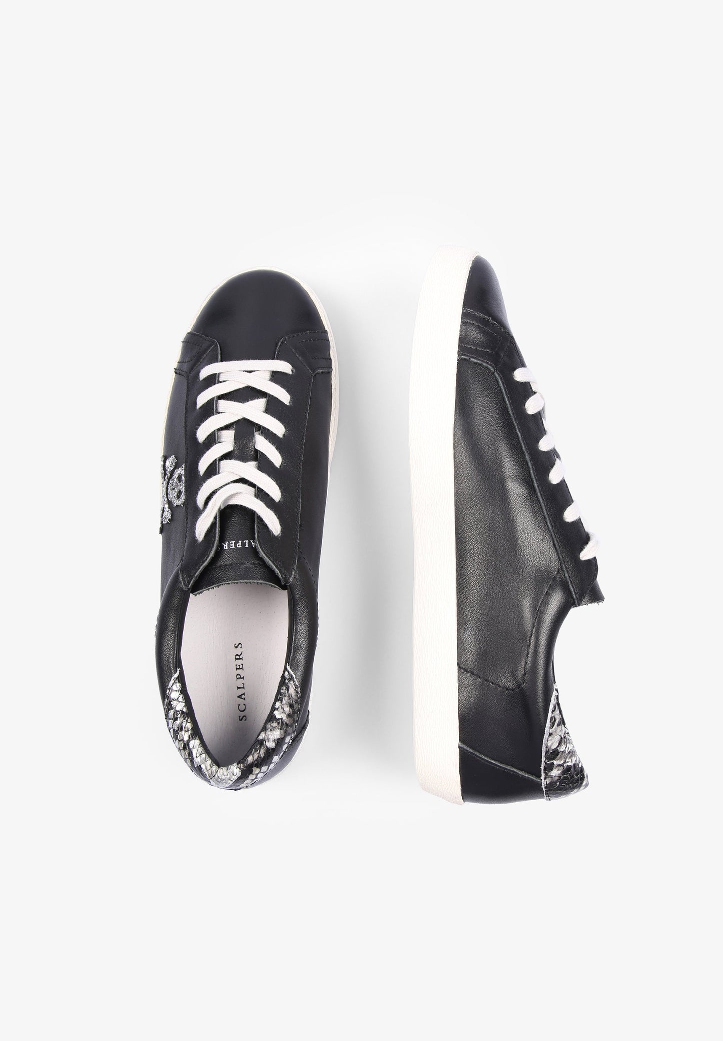 SNEAKERS BAJAS DETALLE ANIMAL PRINT