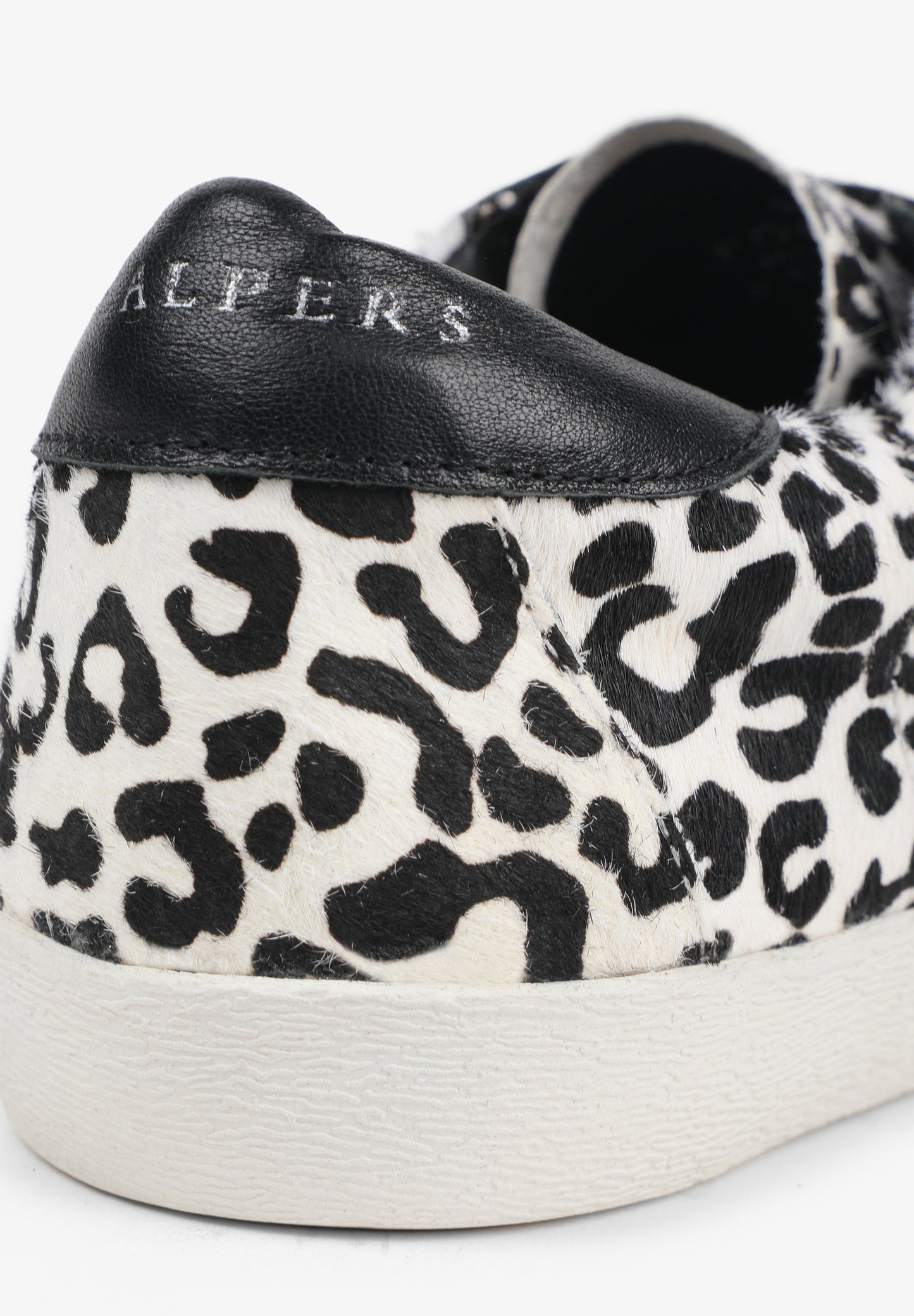 SNEAKERS BAJAS ANIMAL PRINT