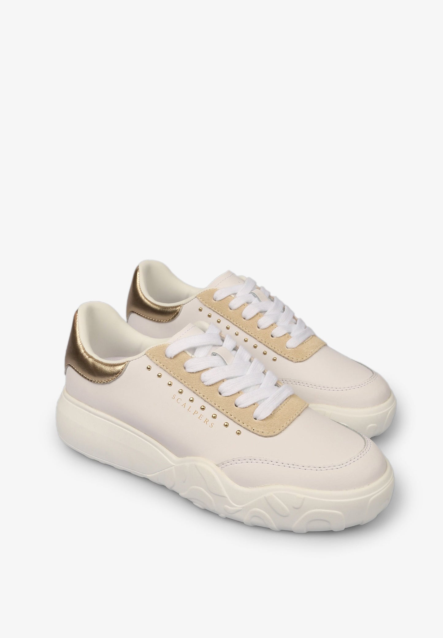 SNEAKERS TALÓN METALIZADO