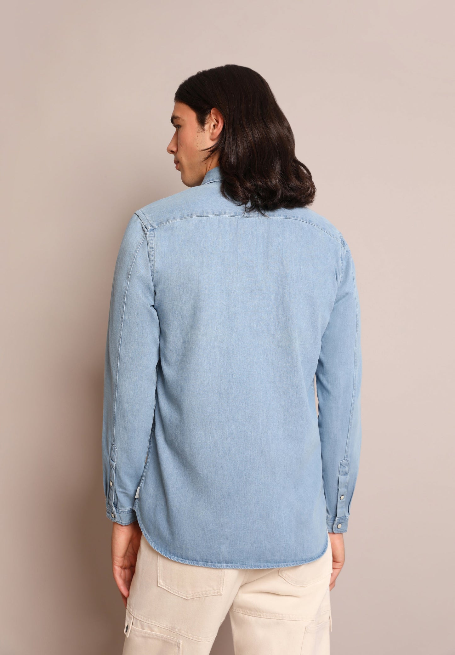 CAMISA DENIM BOLSILLOS