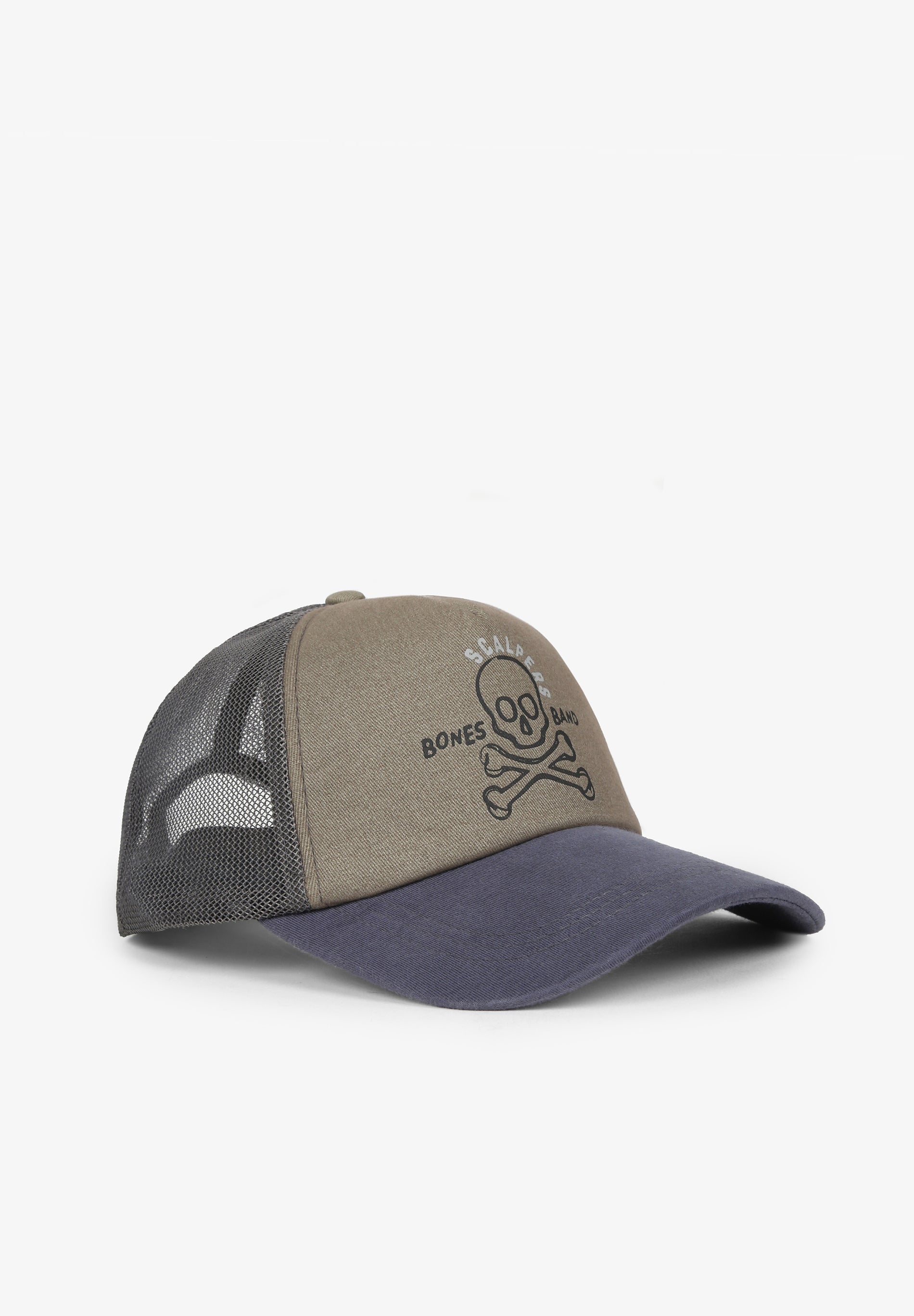 GORRA TRUCKER CALAVERA FRONTAL