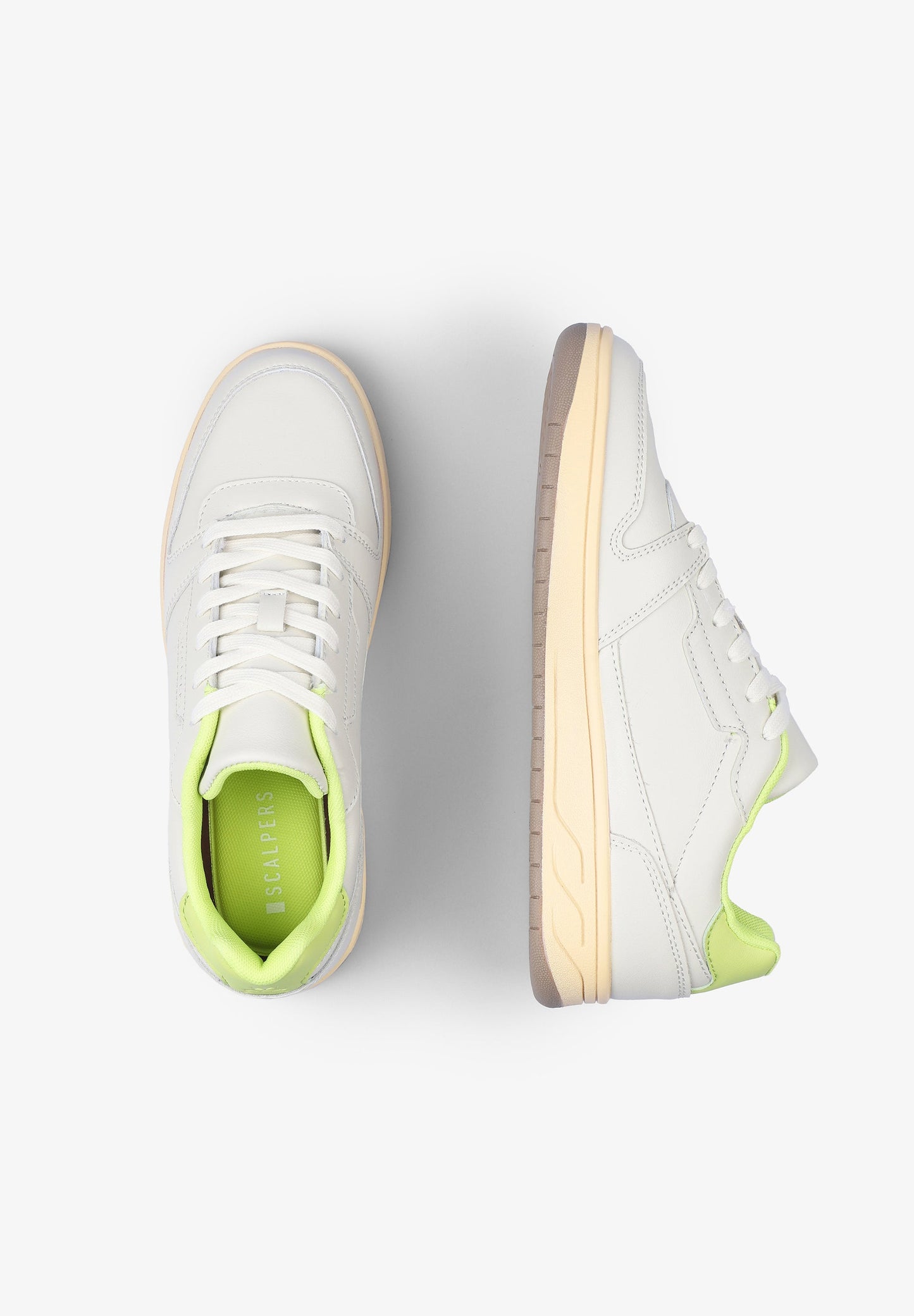 SNEAKERS DETALLE TALÓN