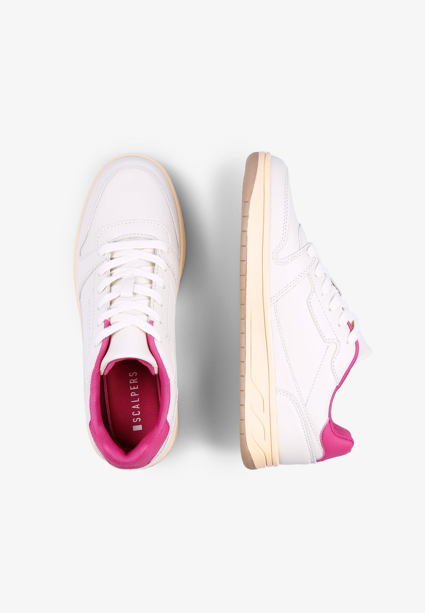 SNEAKERS DETALLE TALÓN