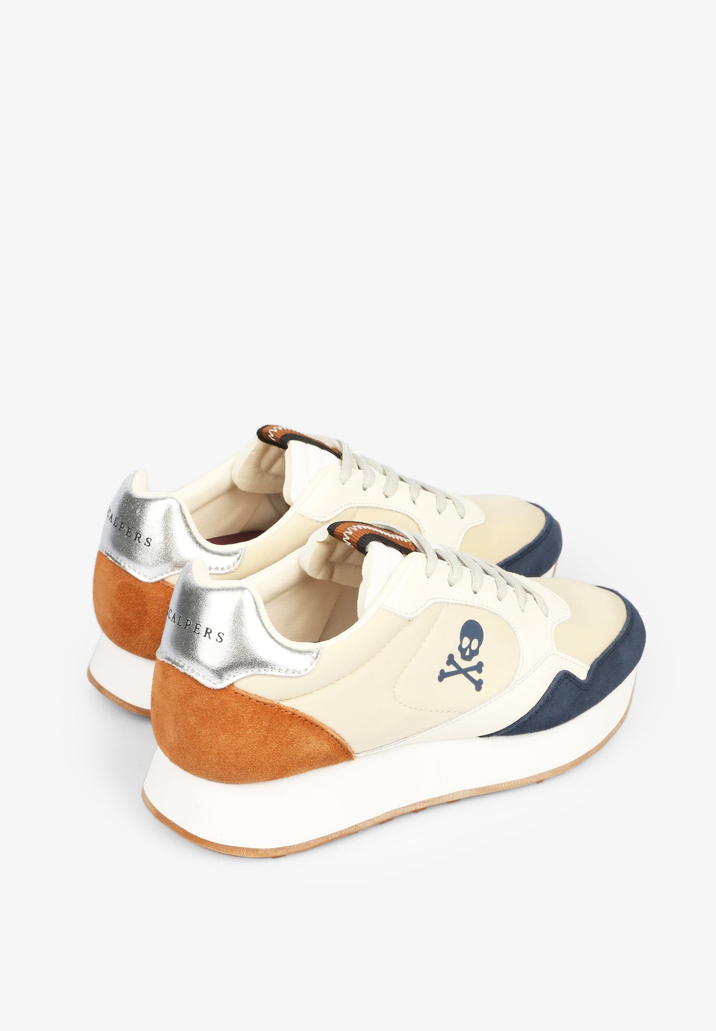 SNEAKERS METALIZADAS SUELA PRONUNCIADA