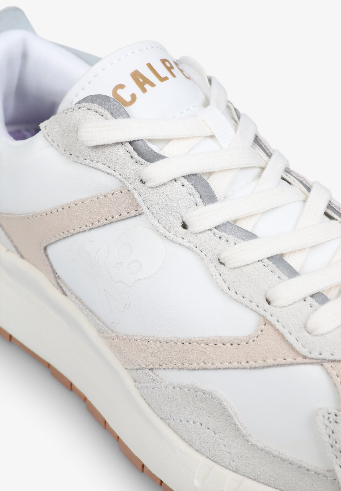 SNEAKERS CALAVERA LATERAL TONO