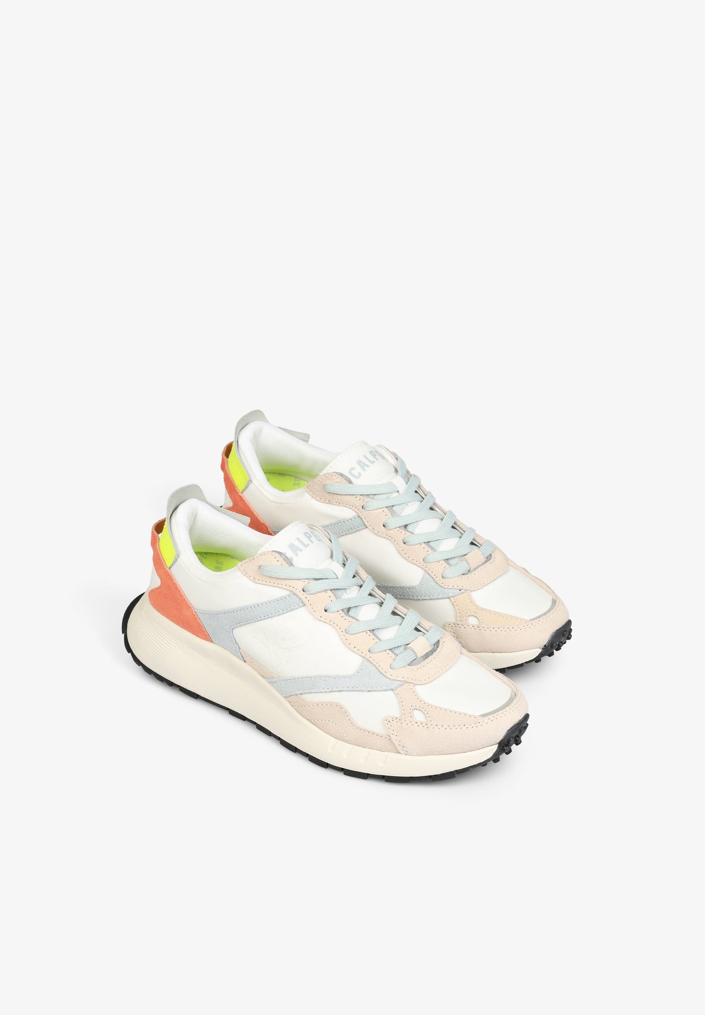 SNEAKERS DETALLE FLÚOR