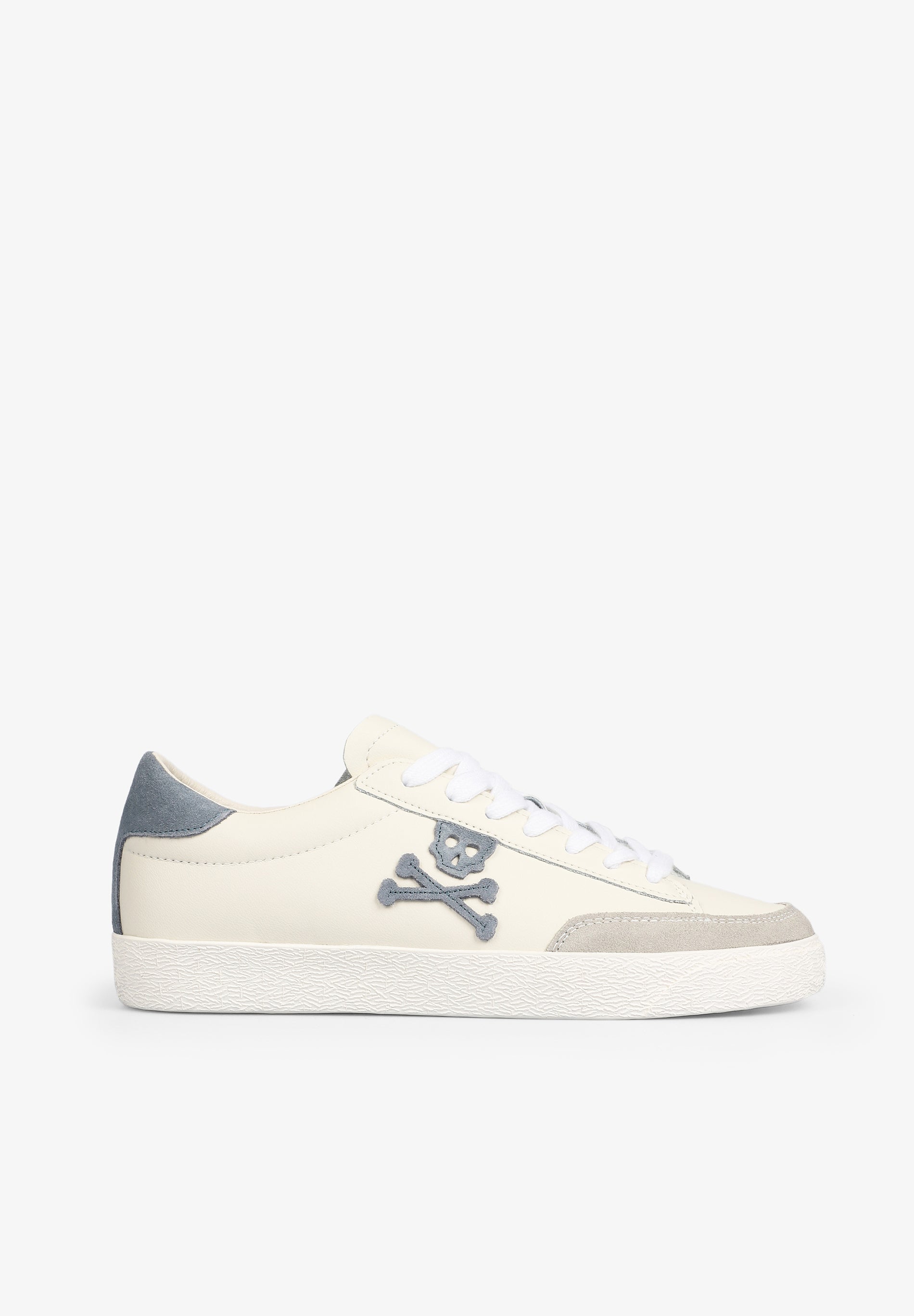 SNEAKERS BAJAS CONTRASTE