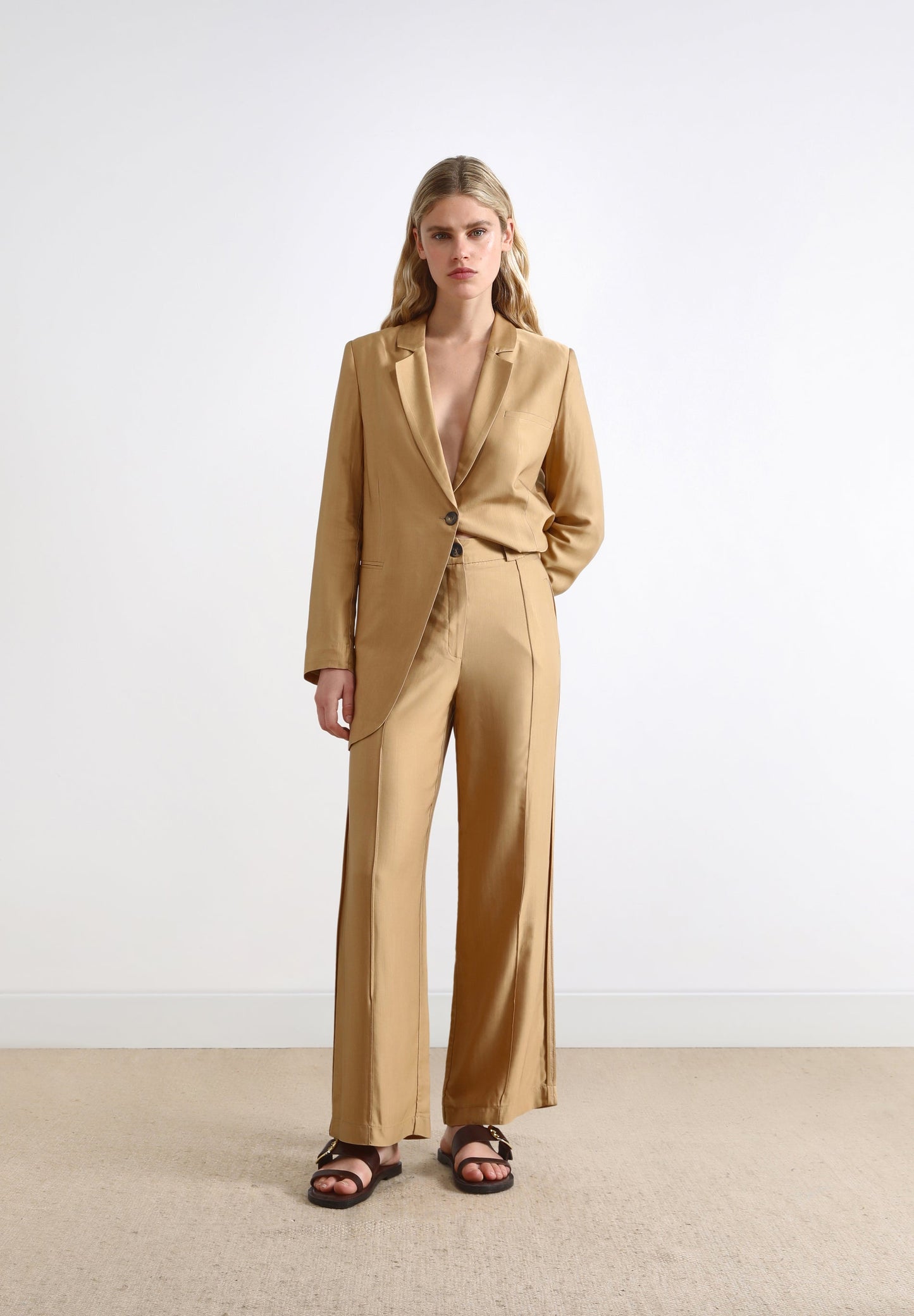 PANTALÓN SATINADO CULOTTE