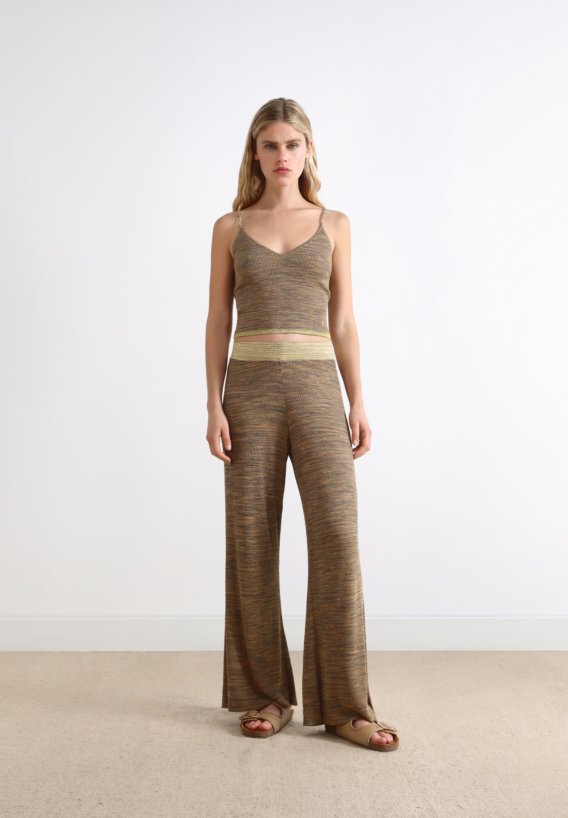 PANTALÓN FLARE PUNTO