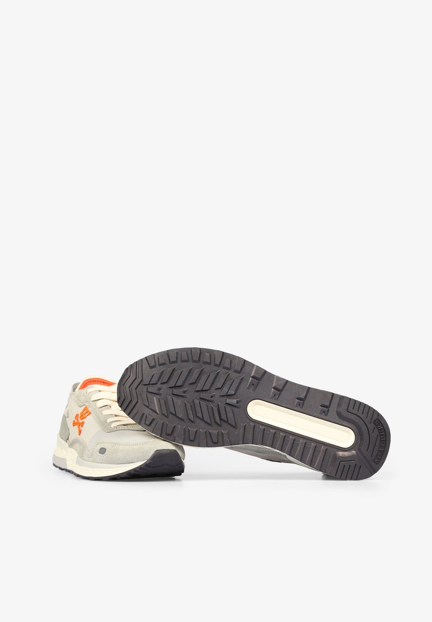 SNEAKERS CALAVERA DETALLES FLÚOR