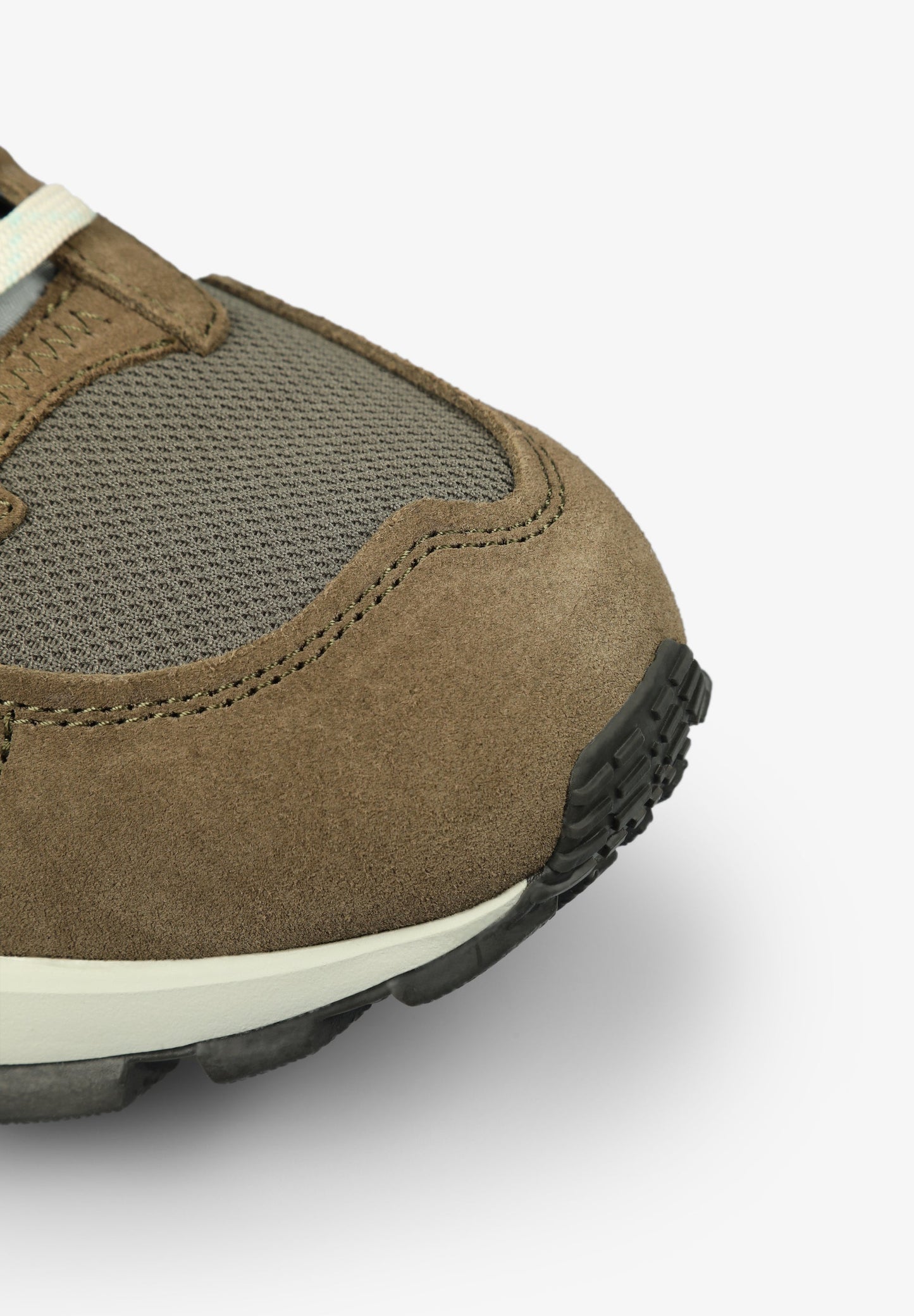 SNEAKERS SUELA ANCHA