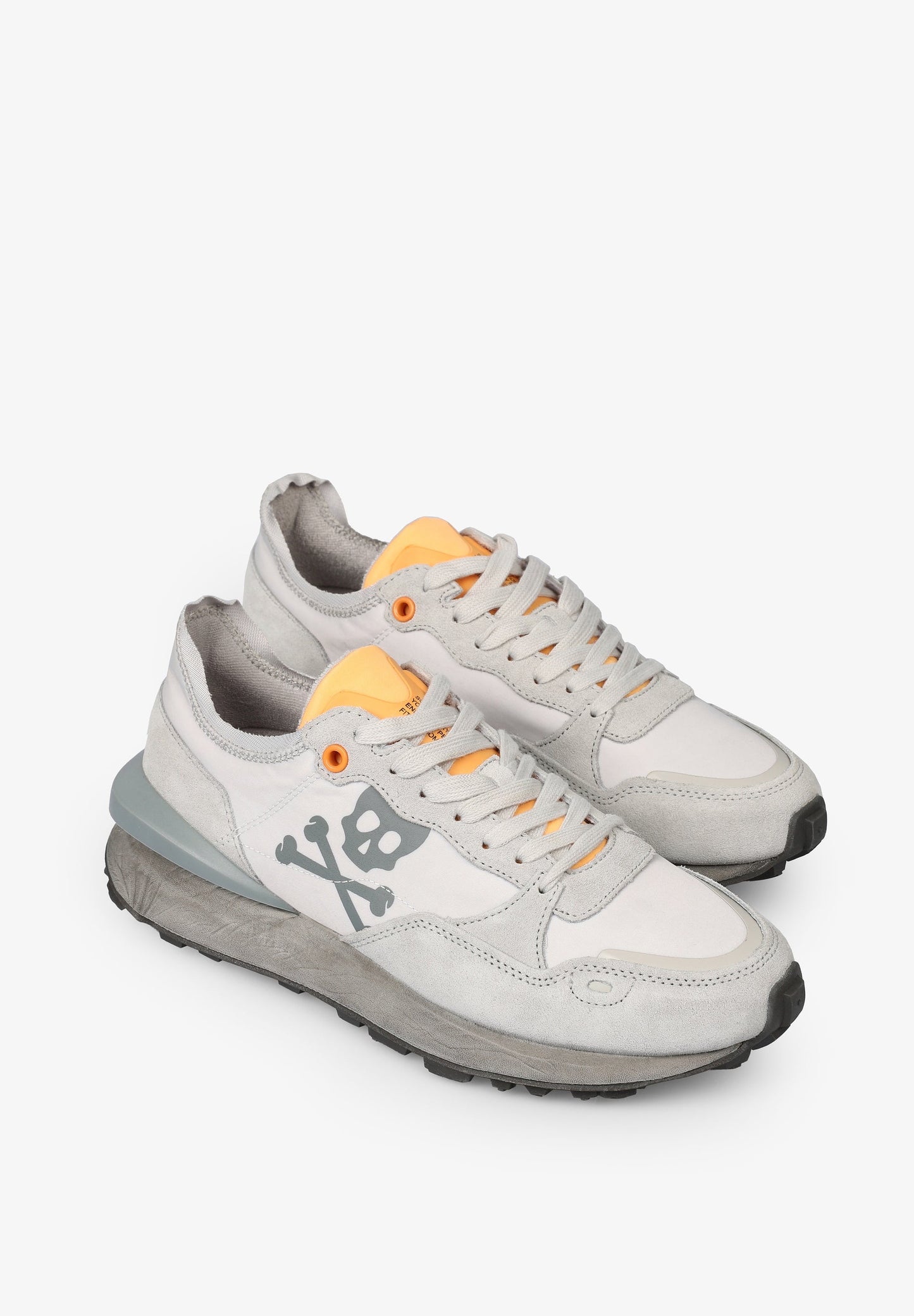 SNEAKERS CALAVERA ESTABILIZADOR