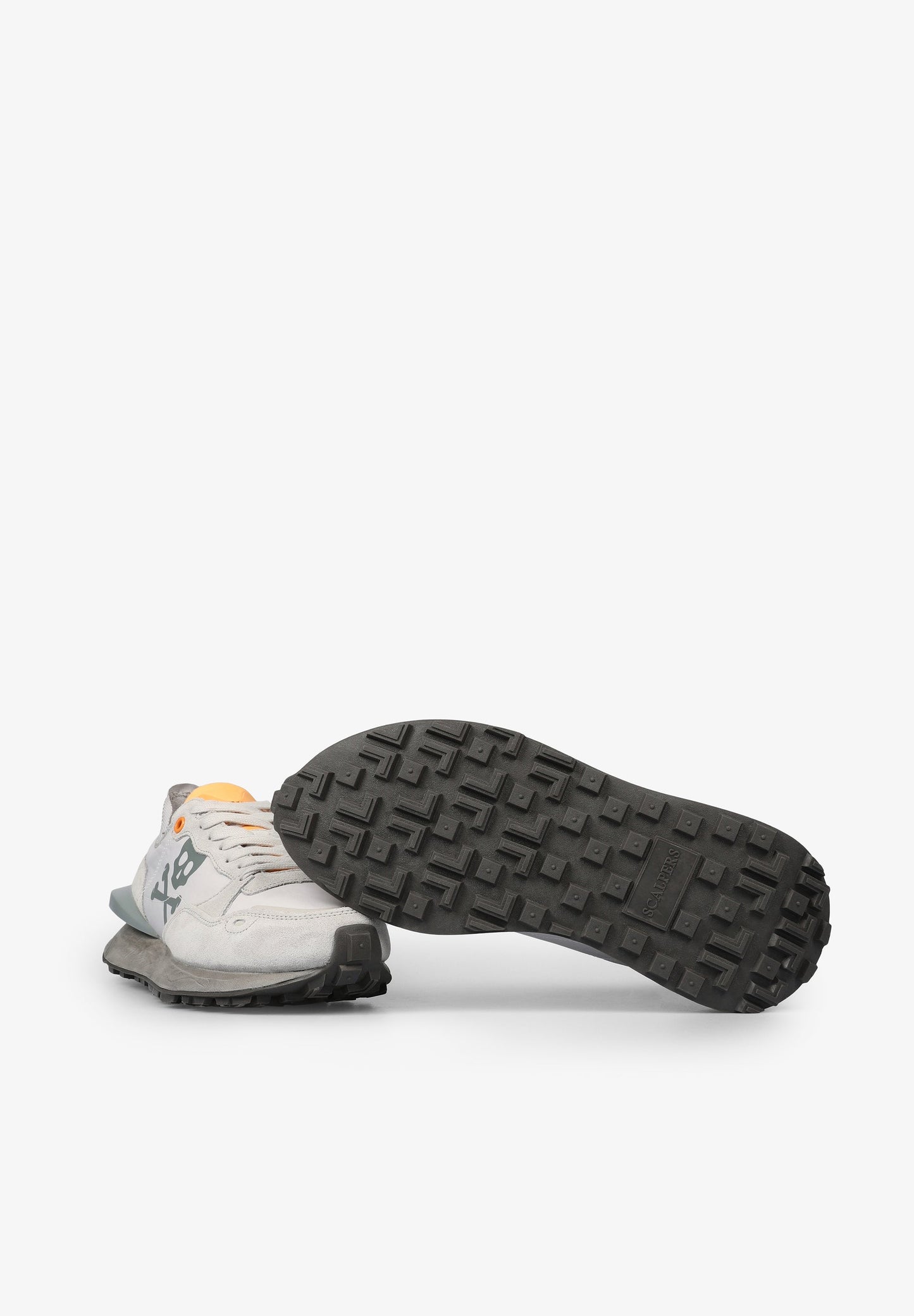 SNEAKERS CALAVERA ESTABILIZADOR