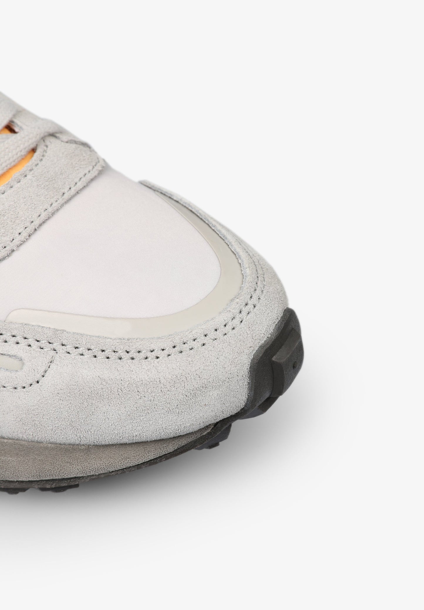 SNEAKERS CALAVERA ESTABILIZADOR