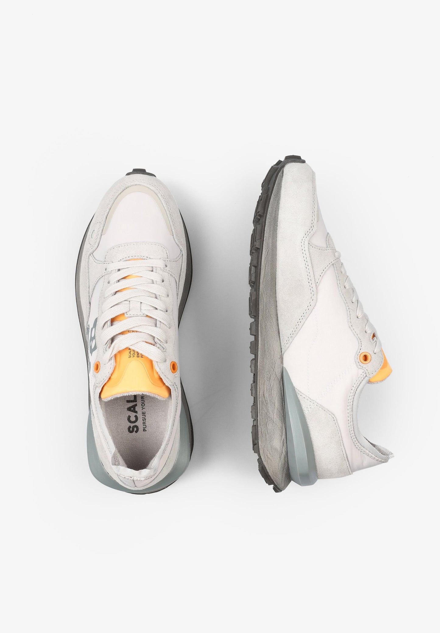 SNEAKERS CALAVERA ESTABILIZADOR