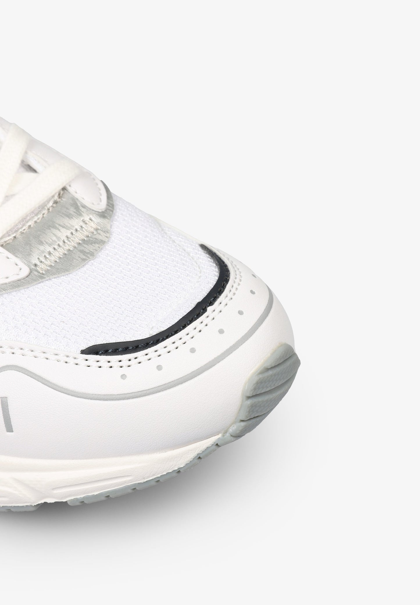 SNEAKERS LIGERAS PATCH CALAVERA