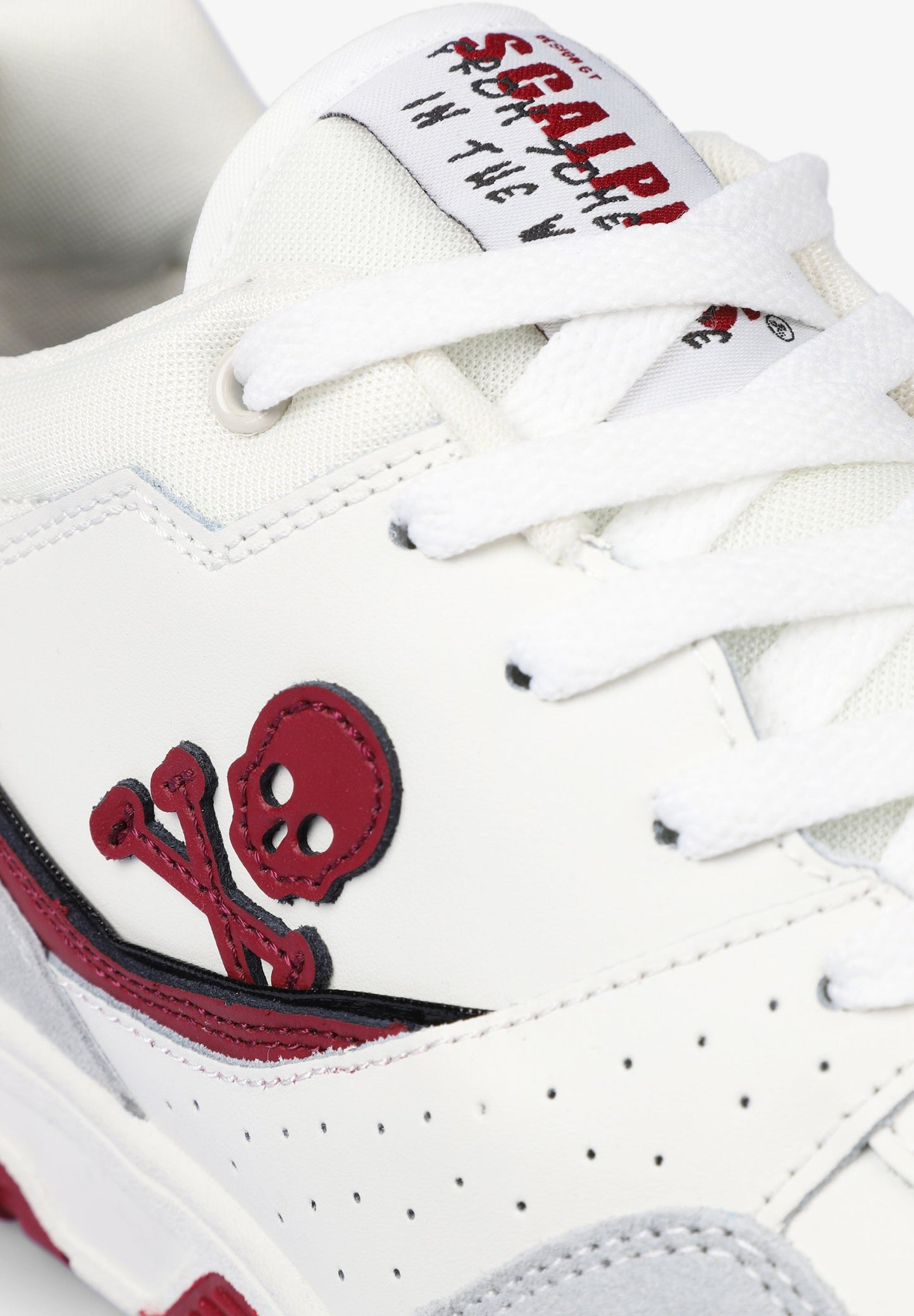 SNEAKERS BOTA DETALLES CONTRASTE