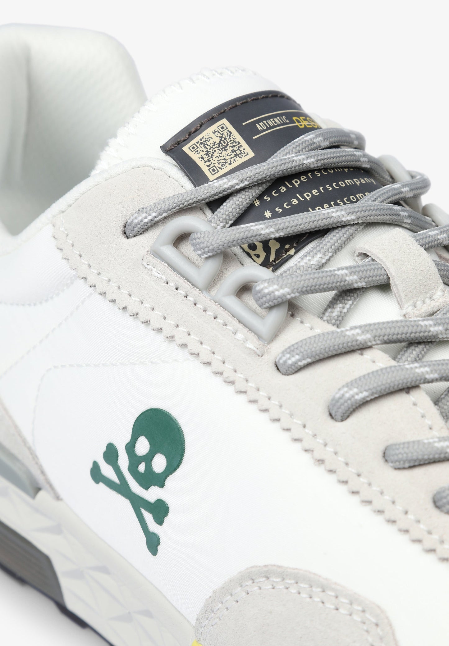 SNEAKERS CALAVERA LATERAL