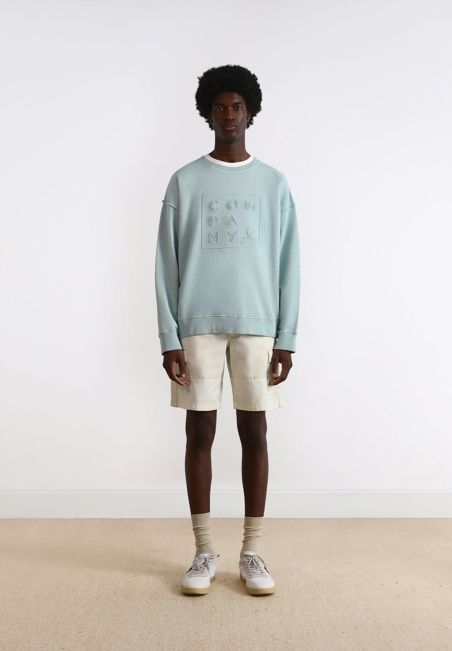 SUDADERA LOGO RELIEVE