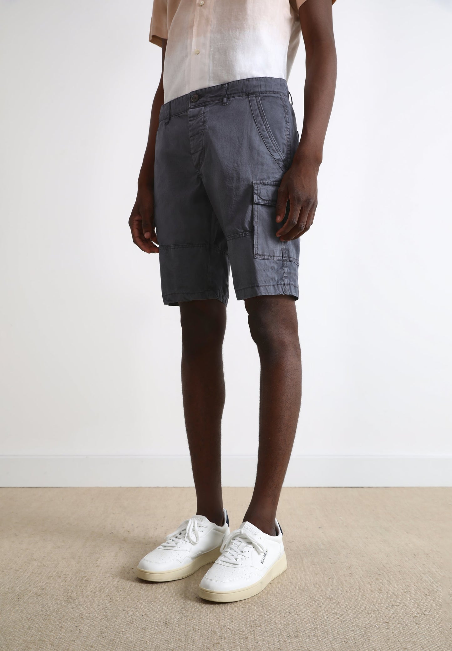 SNEAKERS SUELA CASCO LOGO LATERAL