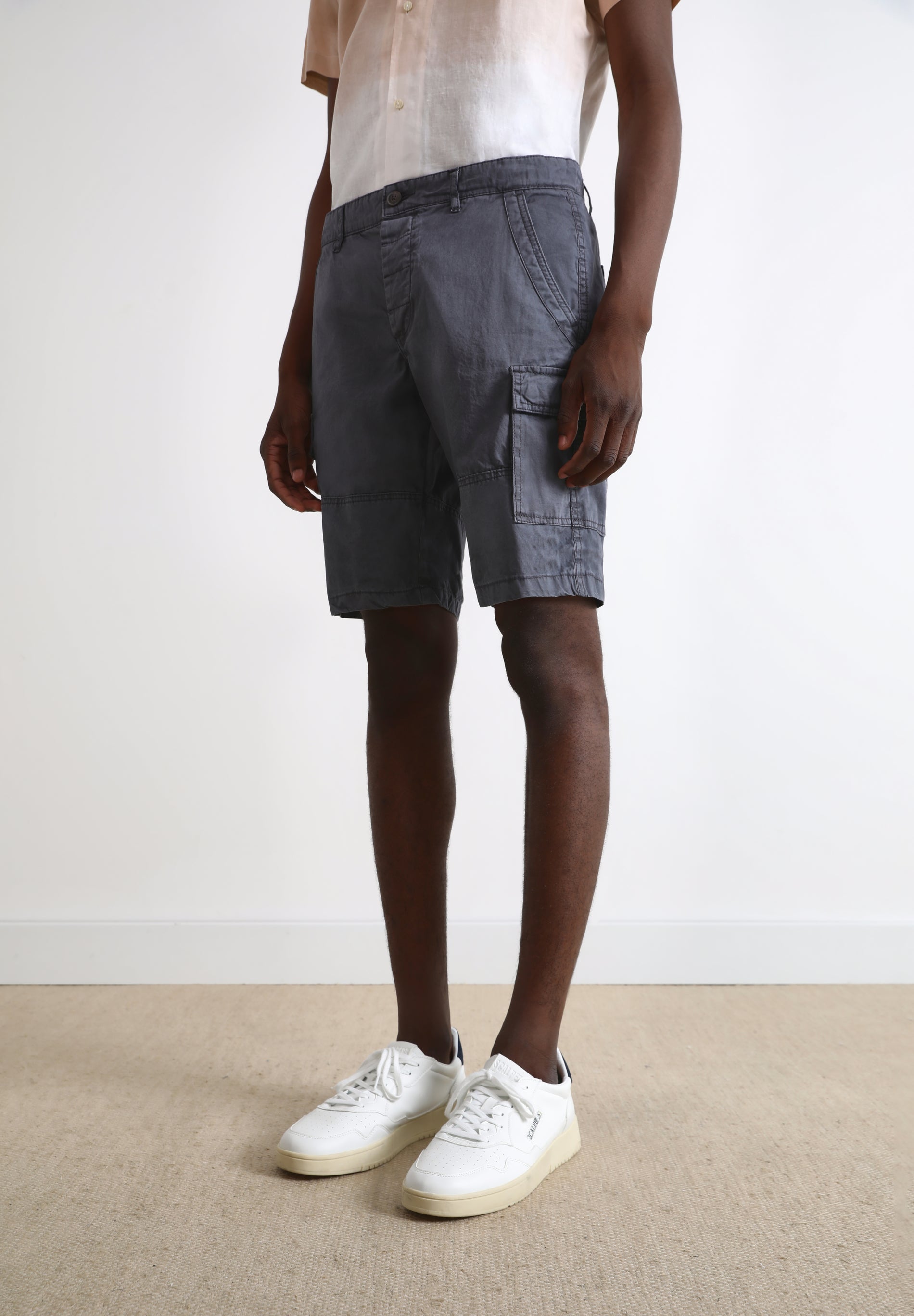 SNEAKERS SUELA CASCO LOGO LATERAL