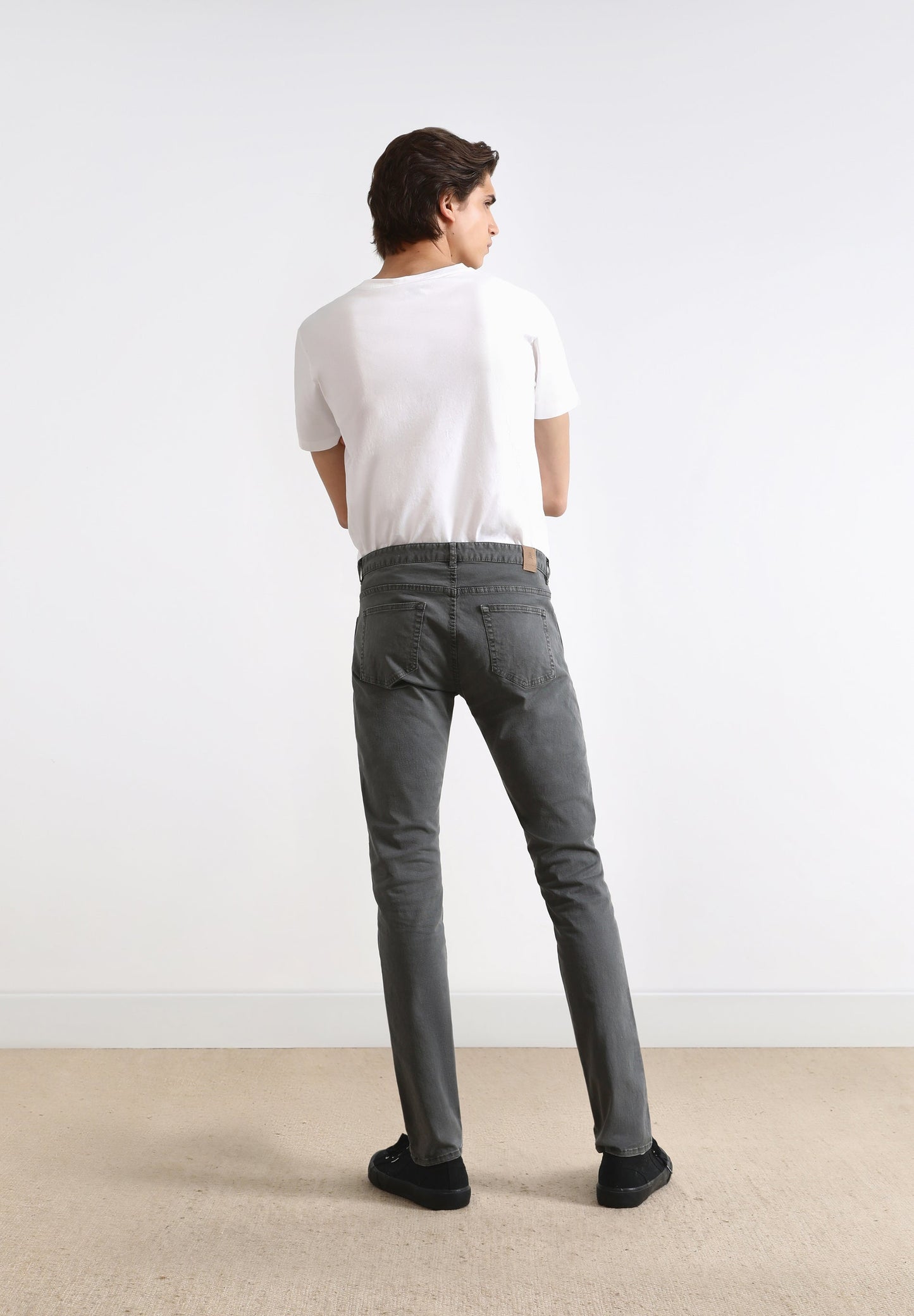 PANTALÓN CINCO BOLSILLOS