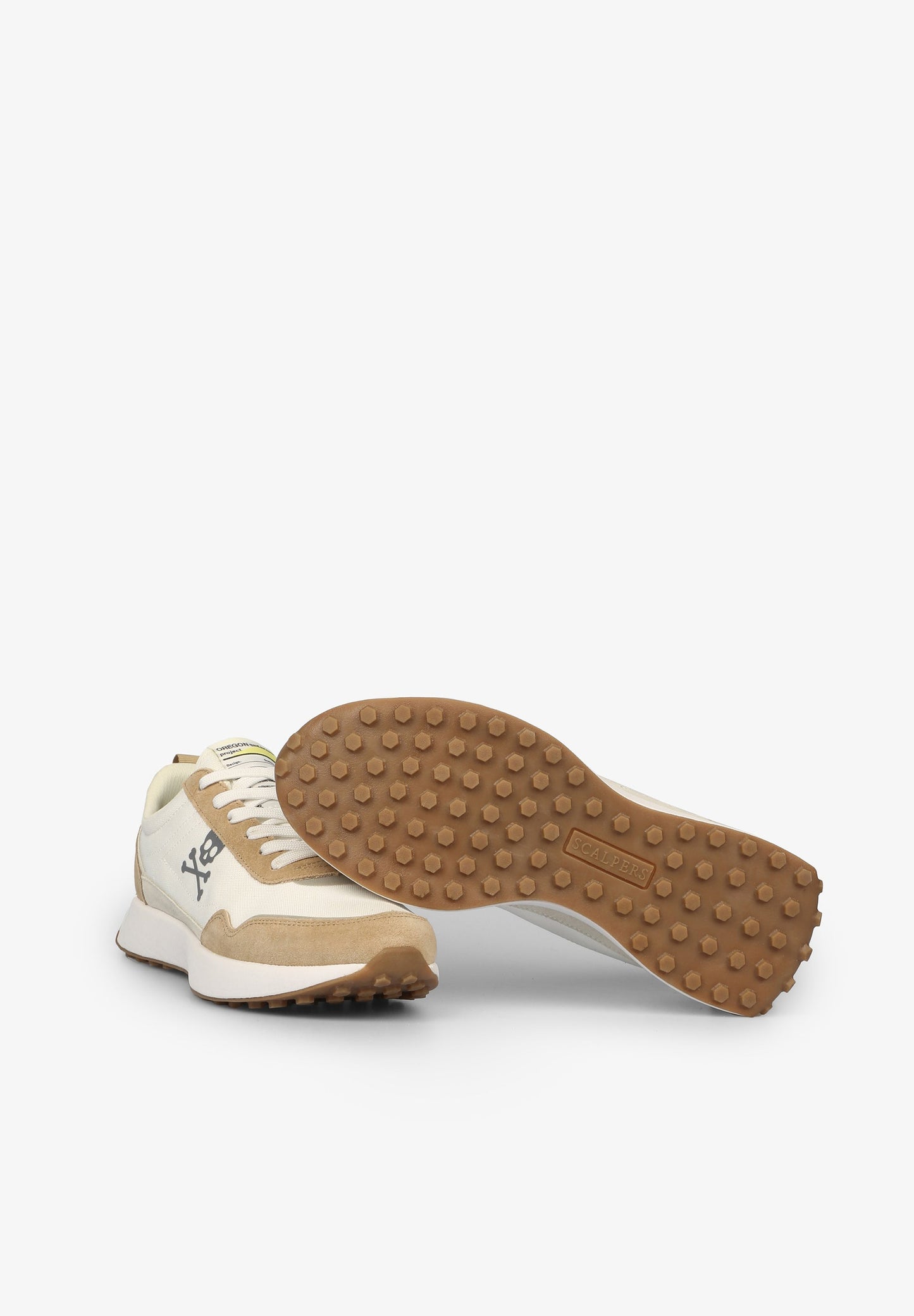 SNEAKERS CALAVERA CONTRASTE