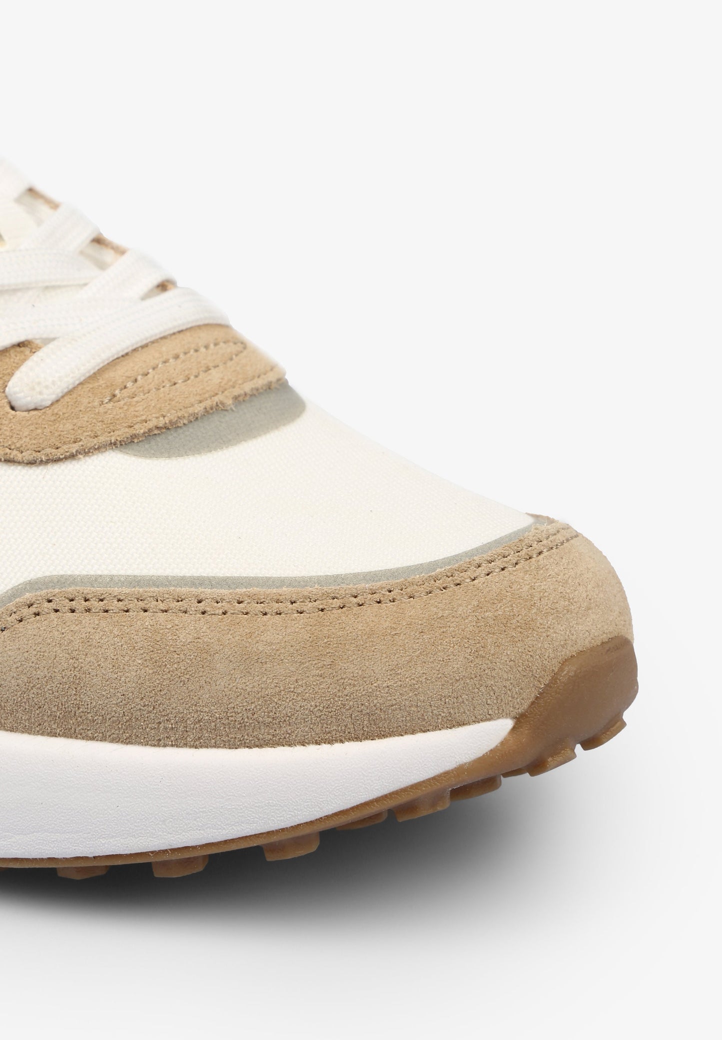 SNEAKERS CALAVERA CONTRASTE