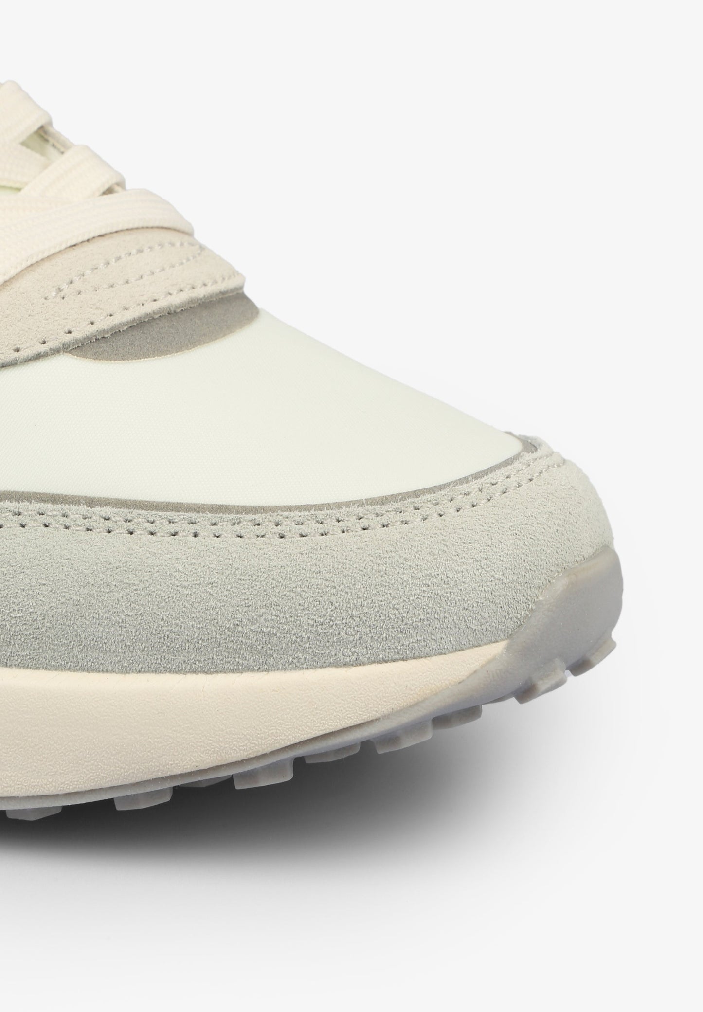 SNEAKERS CALAVERA CONTRASTE