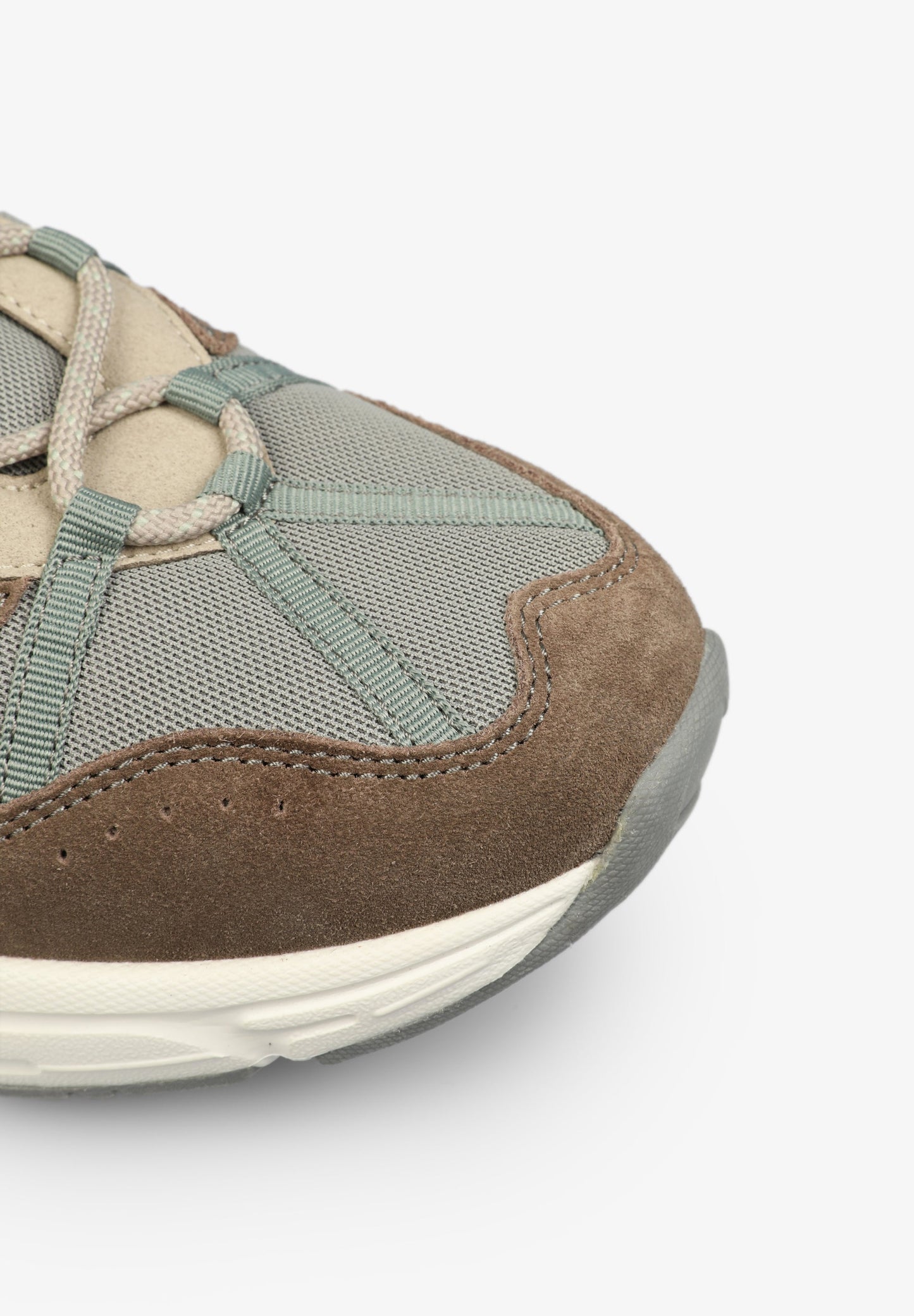 SNEAKERS OUTDOOR CONSTRASTES