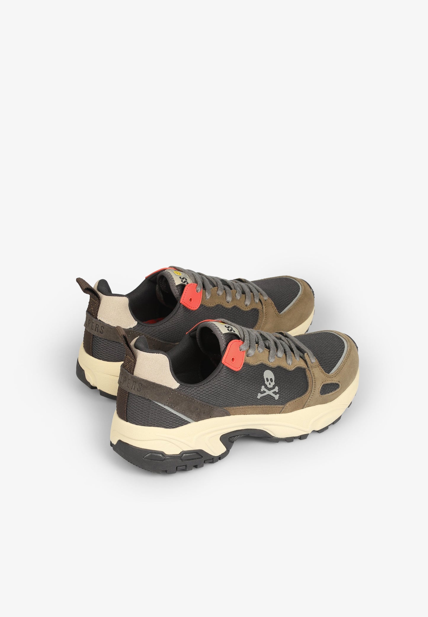 SNEAKERS LIGERA SUELA PRONUNCIADA